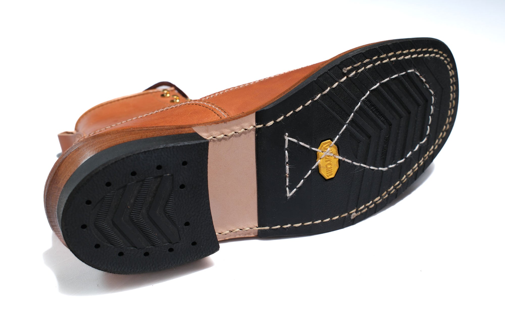 The Flat Head 6" Horsebutt Logger Boots (Camel Tea-core)