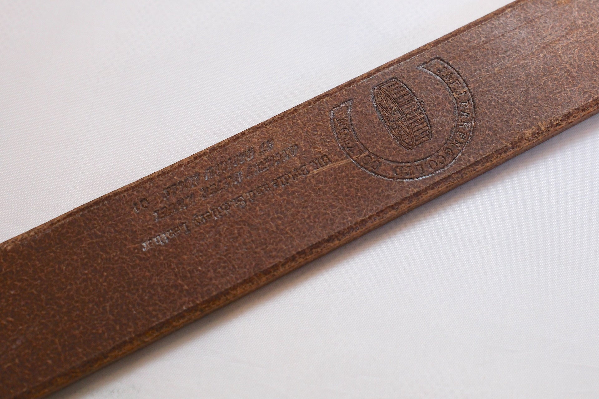 Cramp by Ikenohata Ginkawaten Saddle Cowhide Narrow Belt (Black Tea-core)