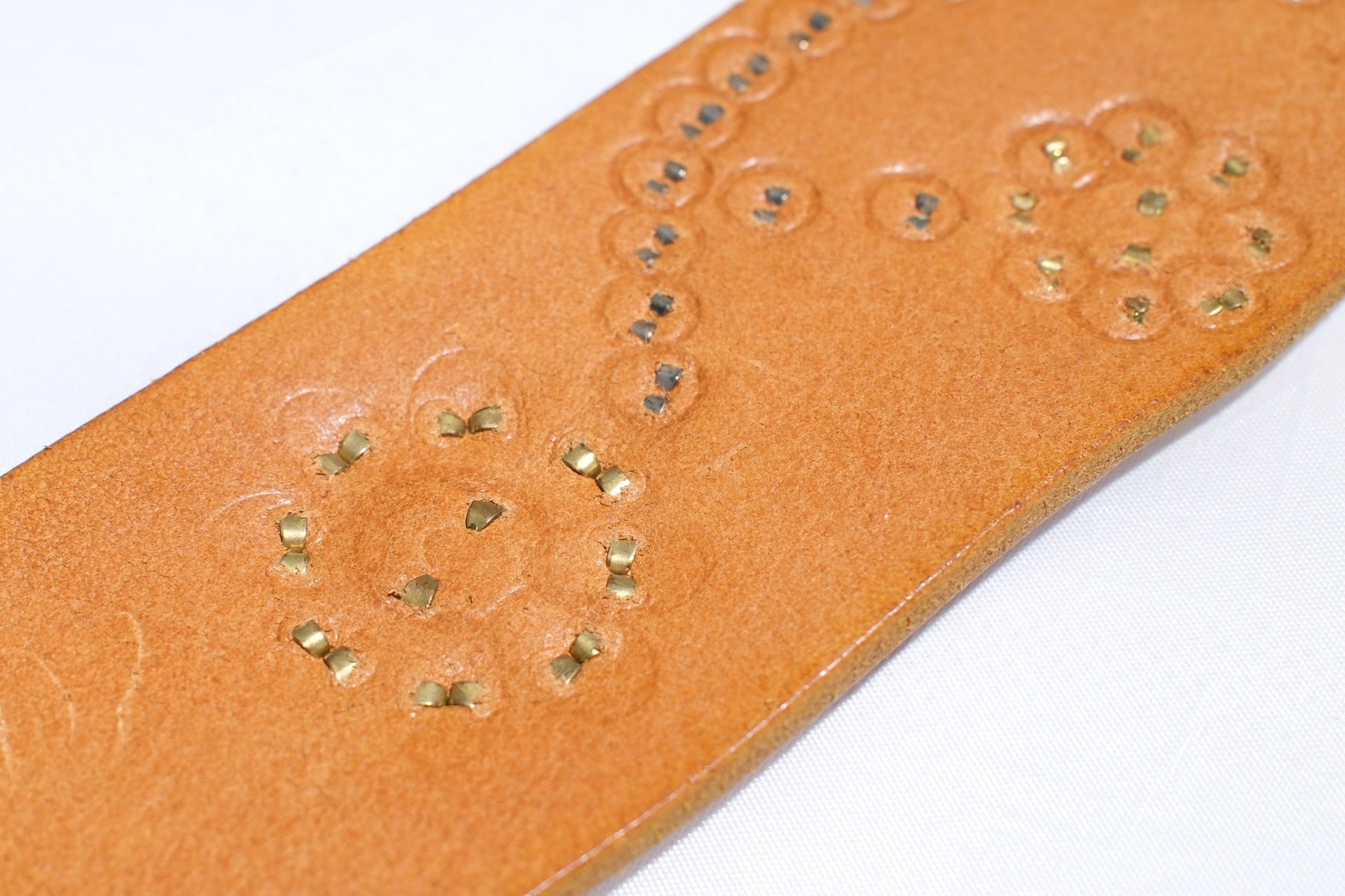 Hollywood Trading Company "Full Bloom" Belt (Light Brown Teacore)