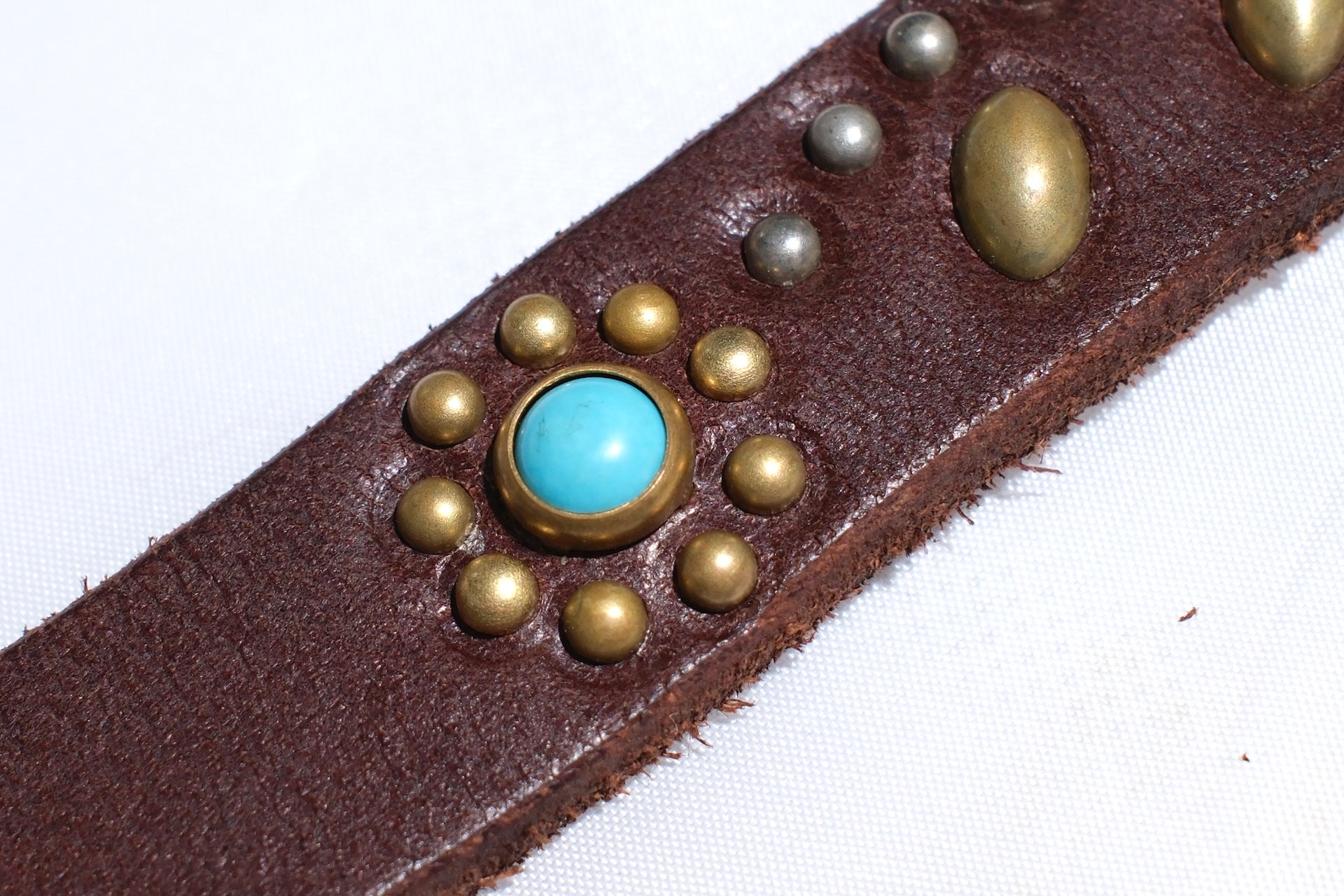 Hollywood Trading Company "Turquoise Bloom" Narrow Belt (Dark Brown Tea-core)