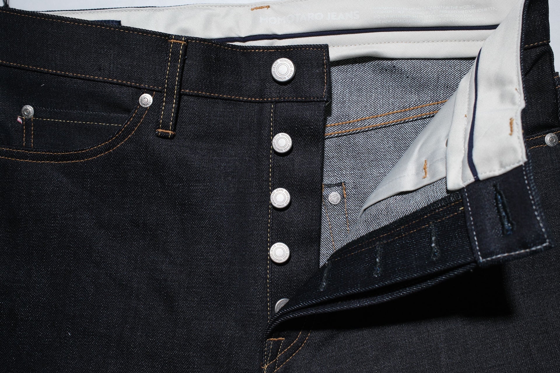 MOMOTARO JEANS 14.7oz "Tokuno Blue" #100 Denim (Classic Straight fit)