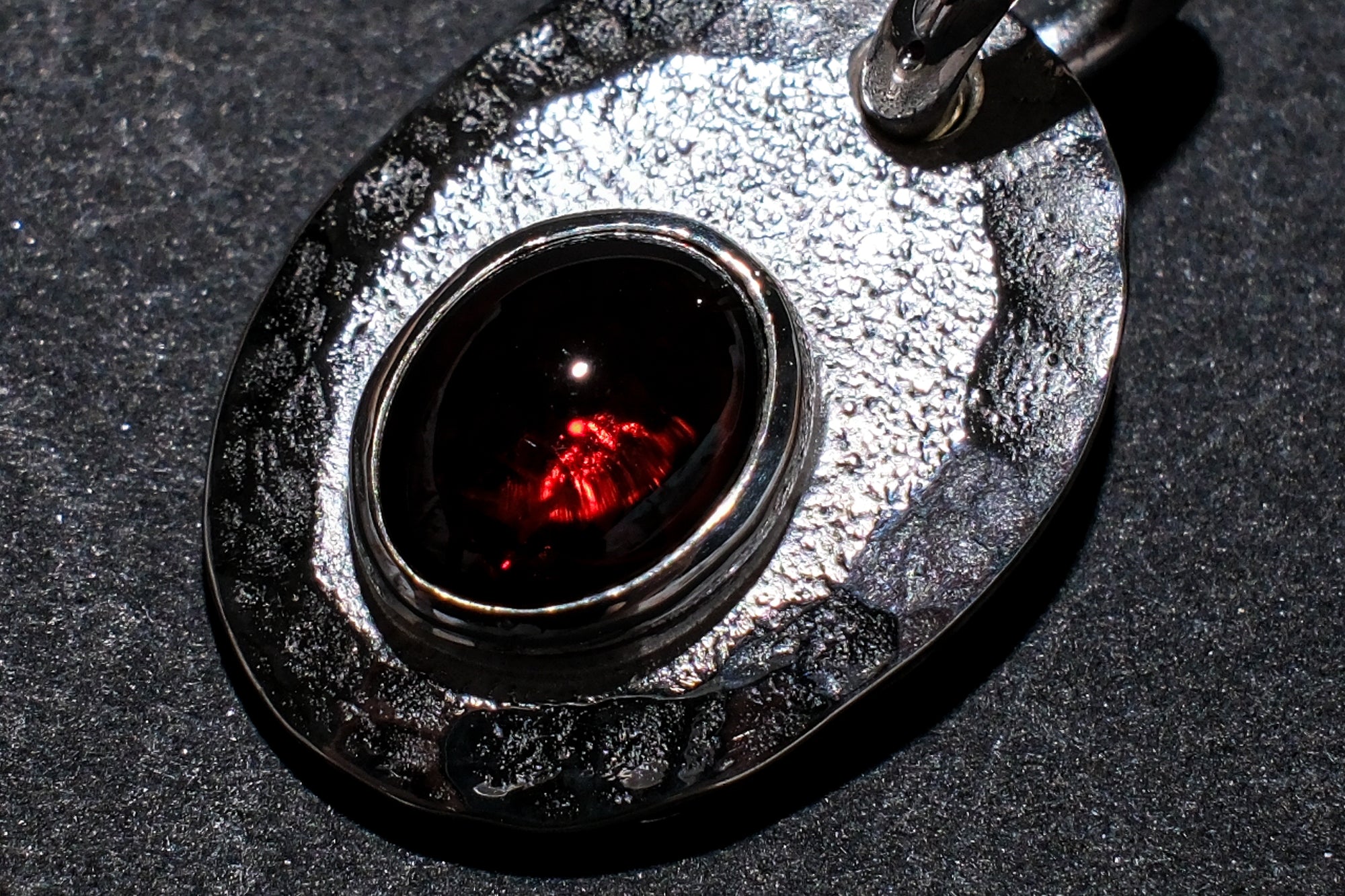 Legend Size Large "Plate" Pendant With Red Garnet (P-3-GN)