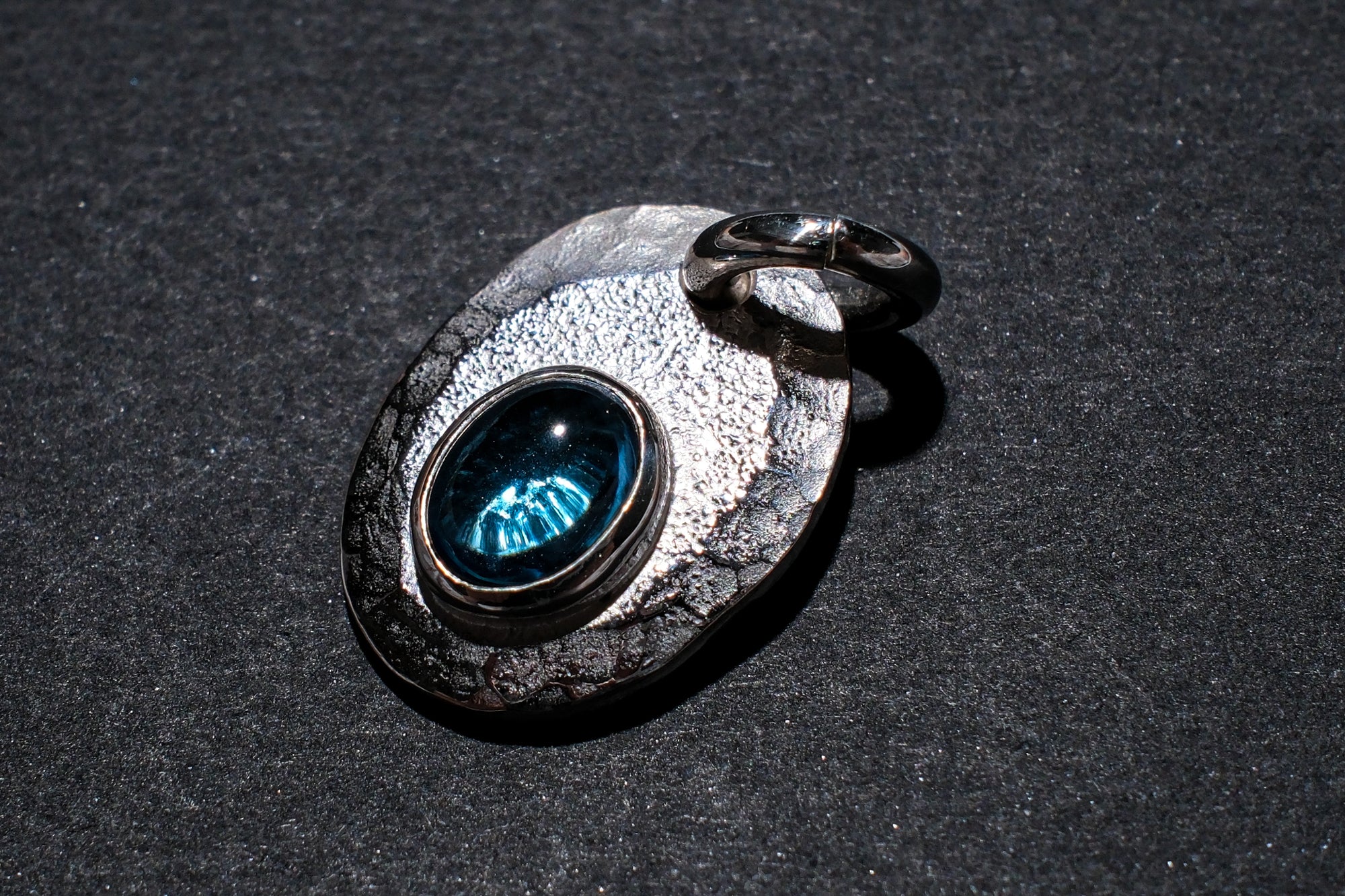 Legend Size Large "Plate" Pendant With Blue Topaz (P-3-BT)