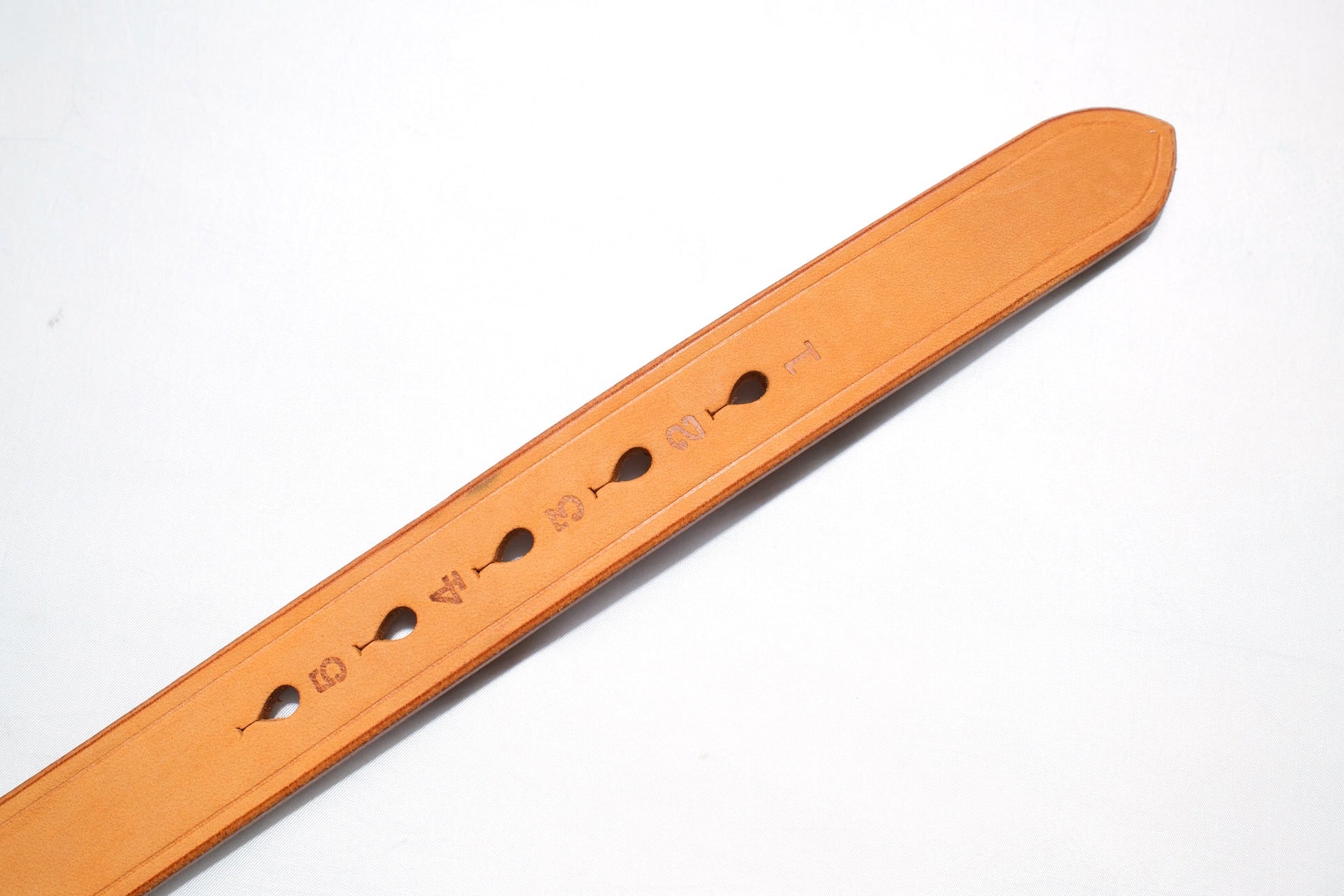 Inception by Accel Company "Benz Cowhide" Narrow Belt (Camel)