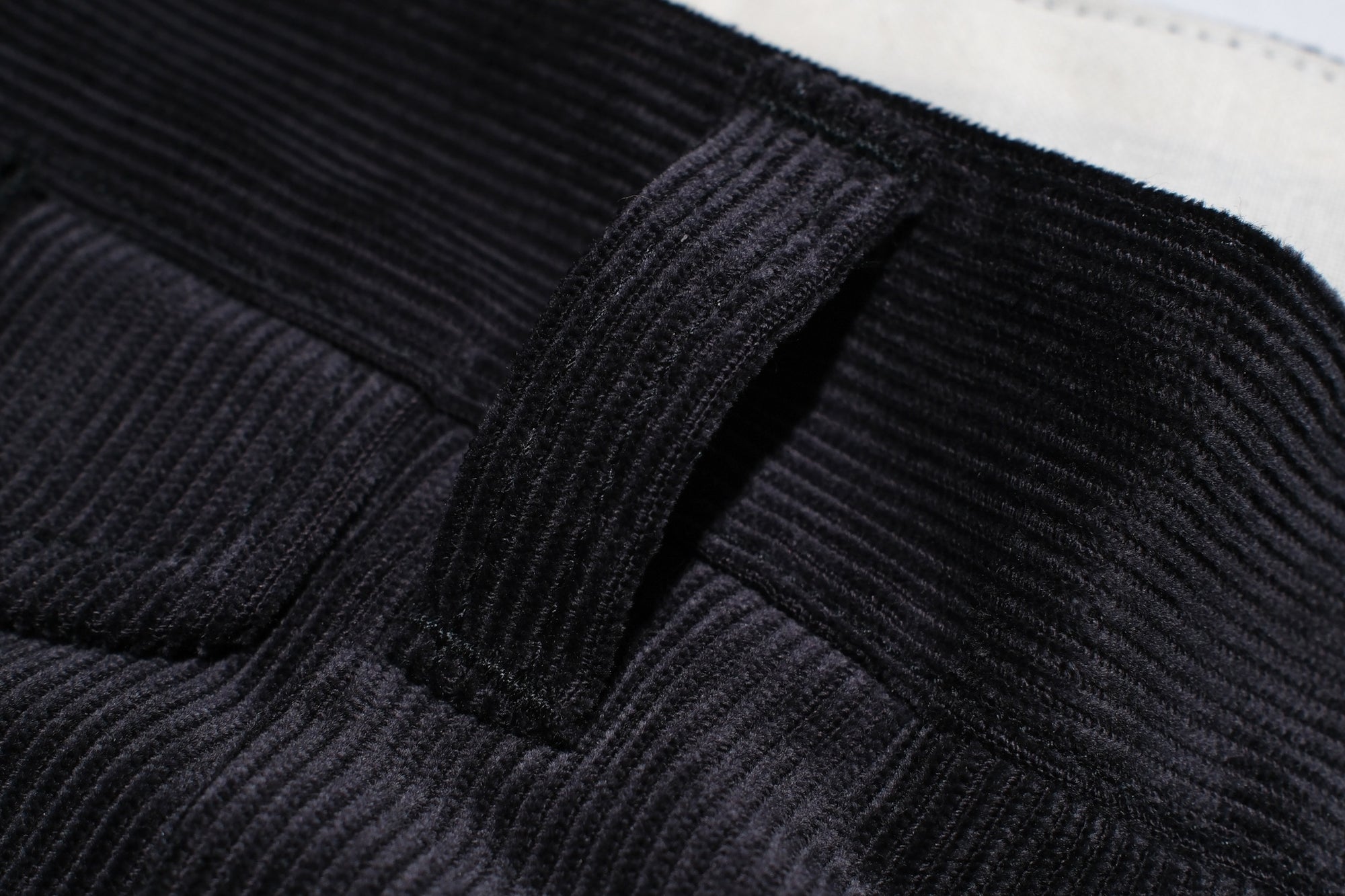 MOMOTARO JEANS 13-Wales Corduroy Tailored Trousers (Black)