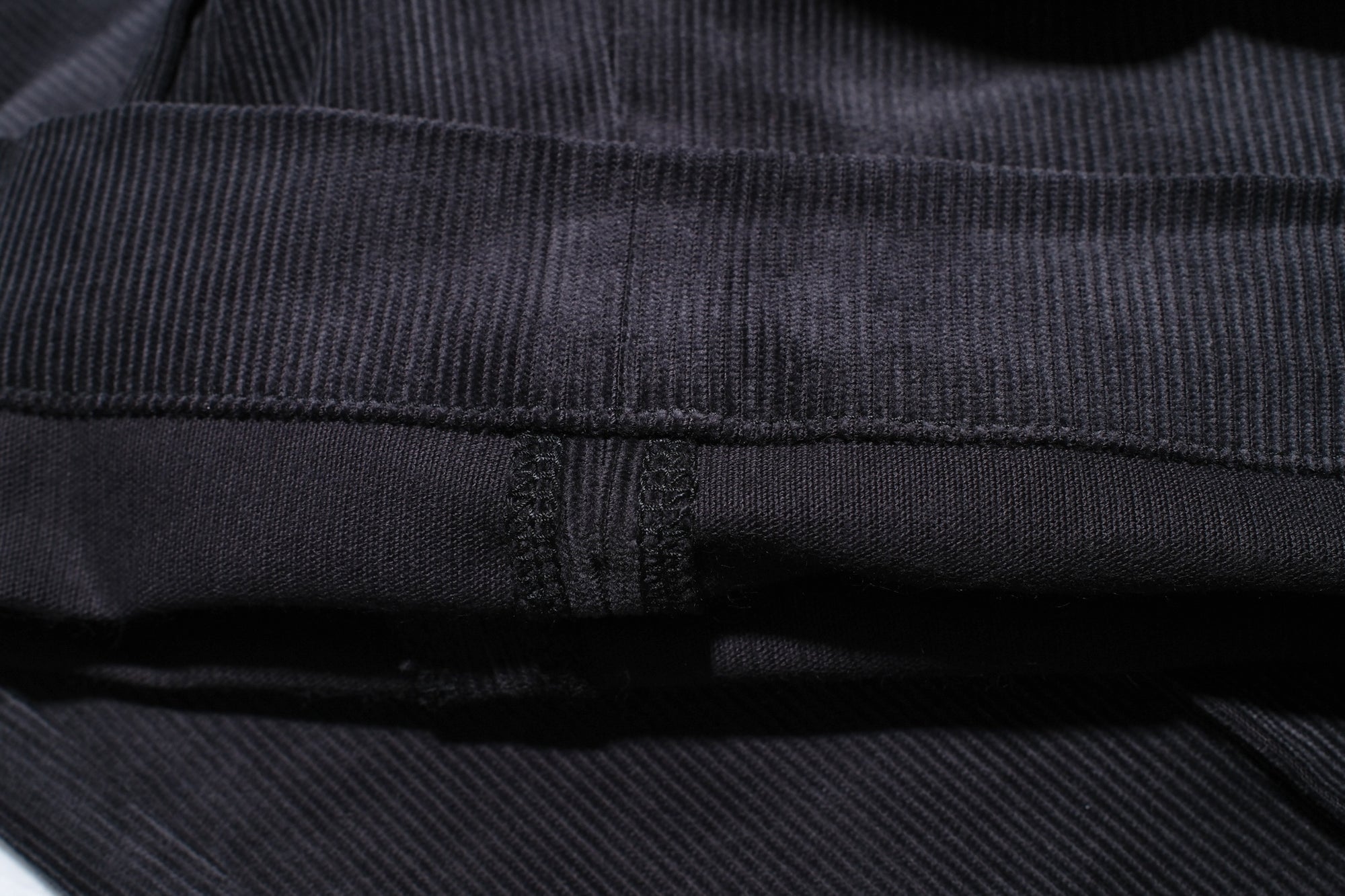 MOMOTARO JEANS 13-Wales Corduroy Tailored Trousers (Black)