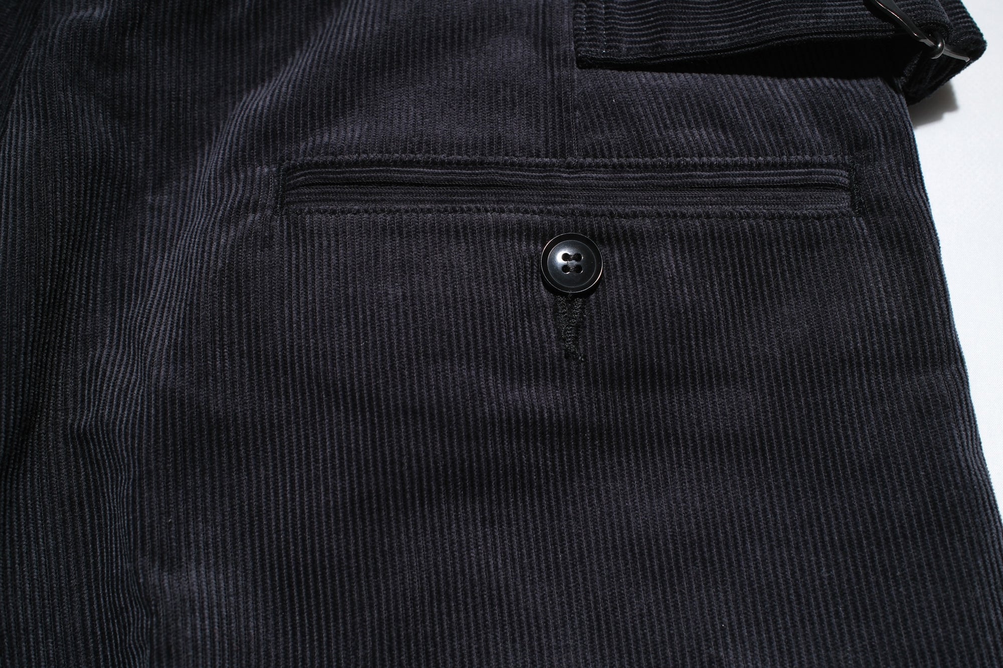 MOMOTARO JEANS 13-Wales Corduroy Tailored Trousers (Black)