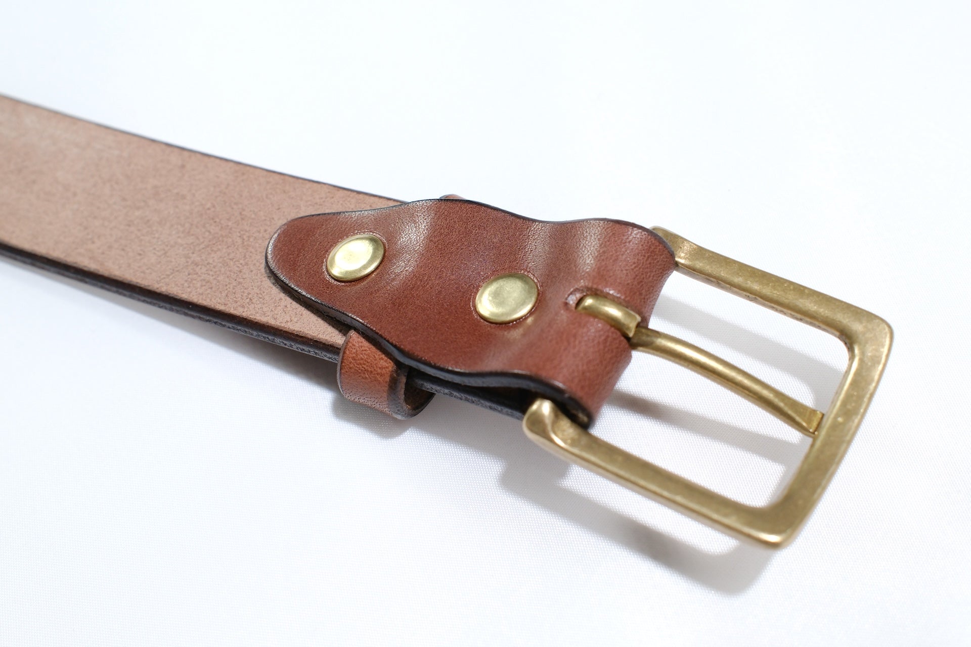 MOMOTARO JEANS “Benz Cowhide” Narrow Belt (Brown Teacore)