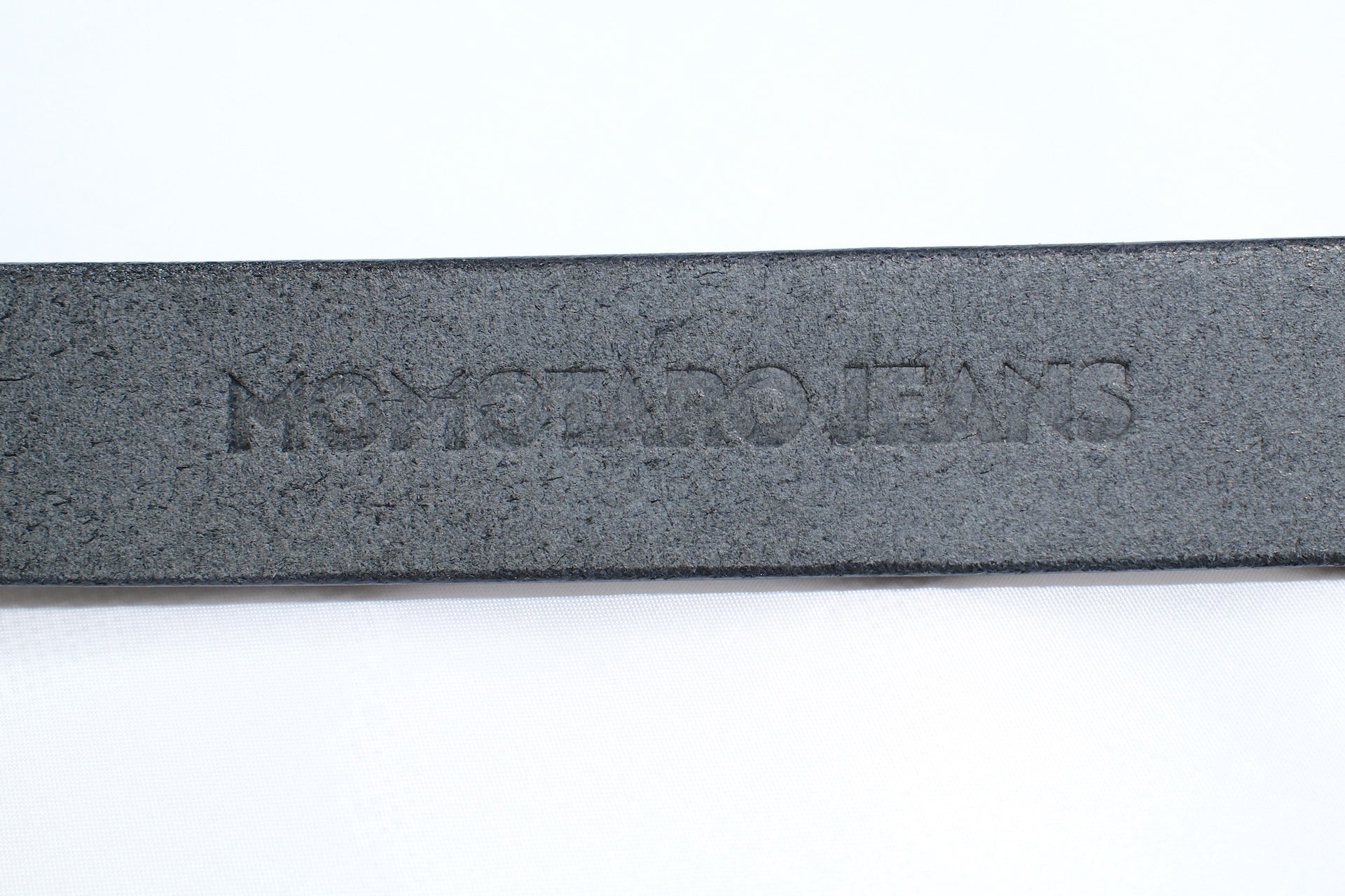 MOMOTARO JEANS “Benz Cowhide” Narrow Belt (Black Teacore)