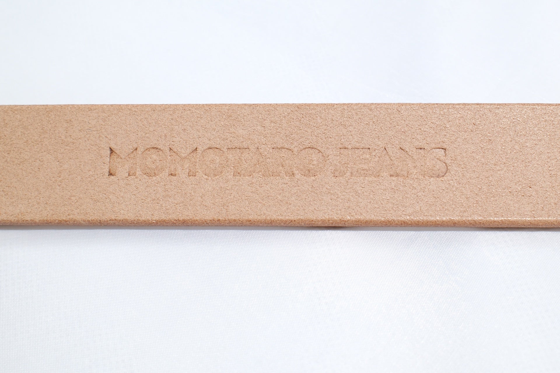 MOMOTARO JEANS “Benz Cowhide” Narrow Belt (Natural Tan)