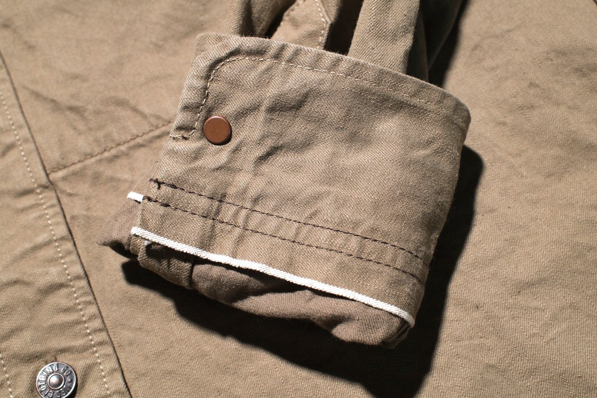 UES 9.5oz Selvage Duck Canvas Travelling Shirt (Vintage Olive)