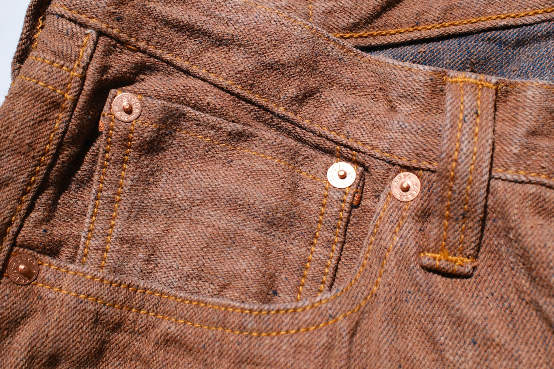 Graph Zero 13oz “Kakishibu x Natural Indigo” Neppy-Slub Denim (Classic Straight fit)
