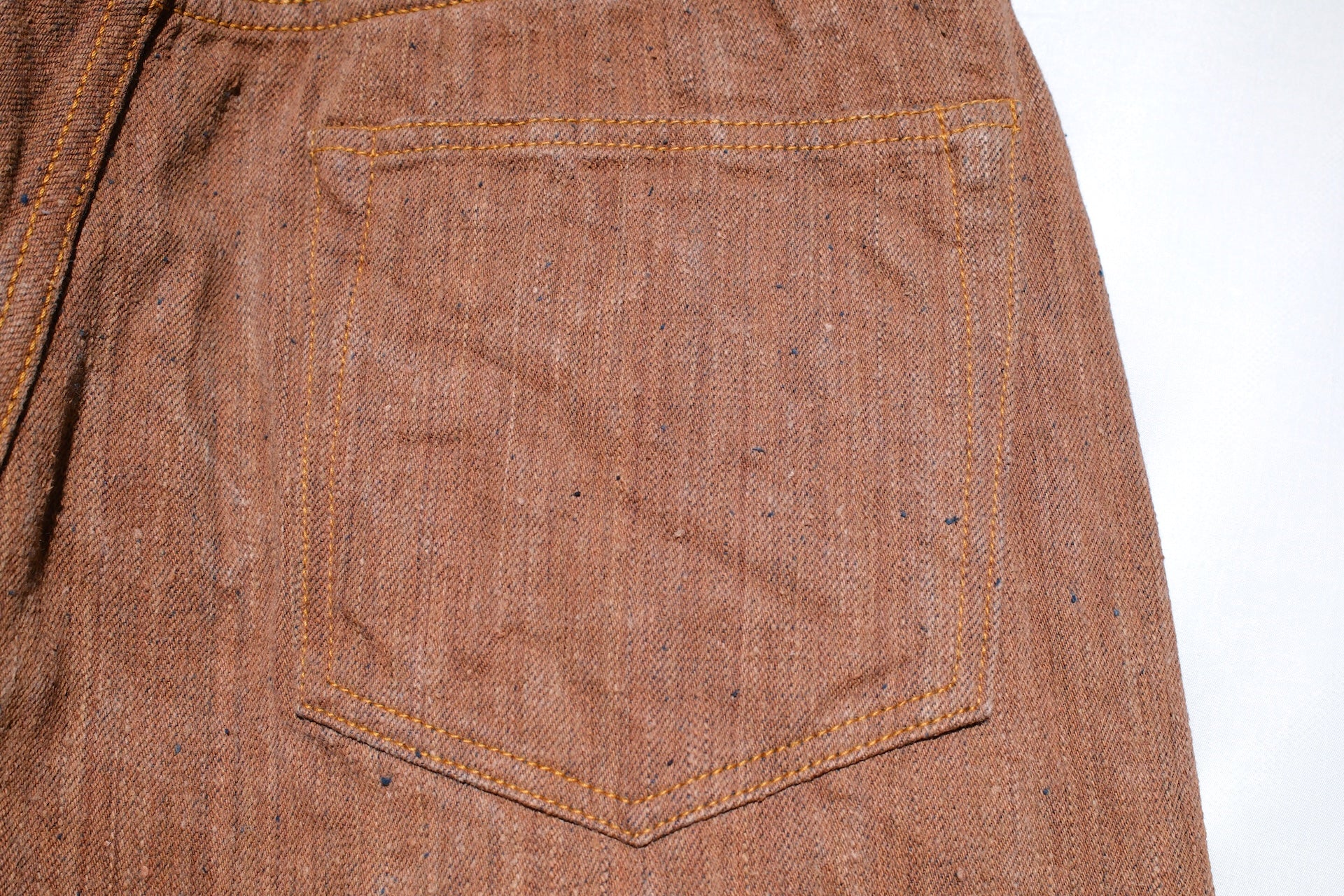 Graph Zero 13oz “Kakishibu x Natural Indigo” Neppy-Slub Denim (Classic Straight fit)