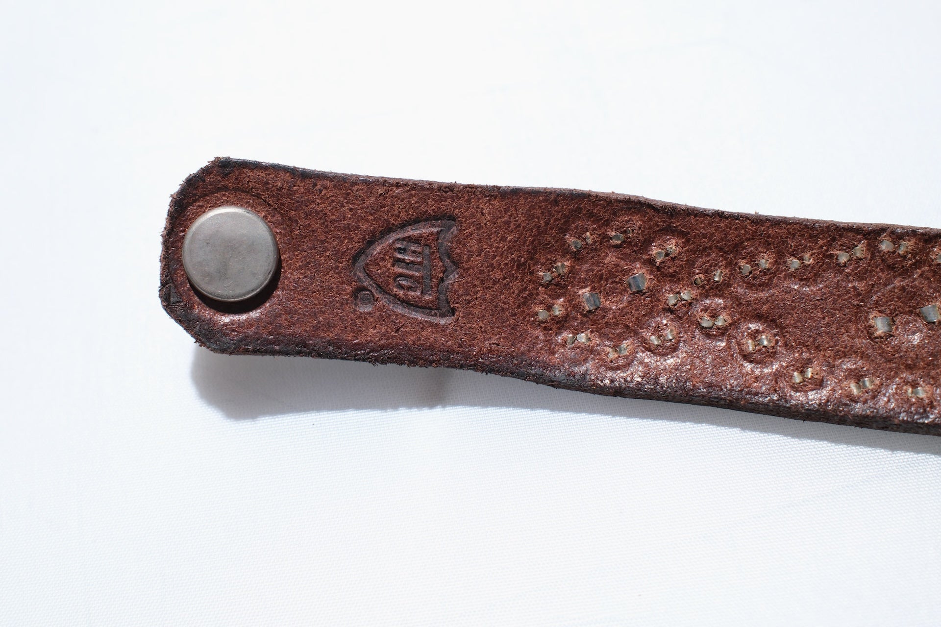 Hollywood Trading Company "Silent Watcher" Single Cuff with Turquoise (Black Tea-core)