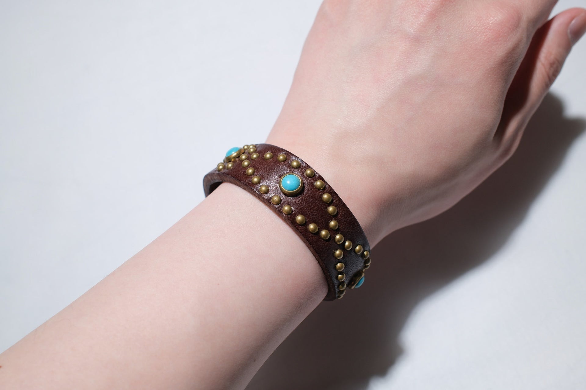 Hollywood Trading Company "Silent Watcher" Single Cuff with Turquoise (Dark Brown Tea-core)