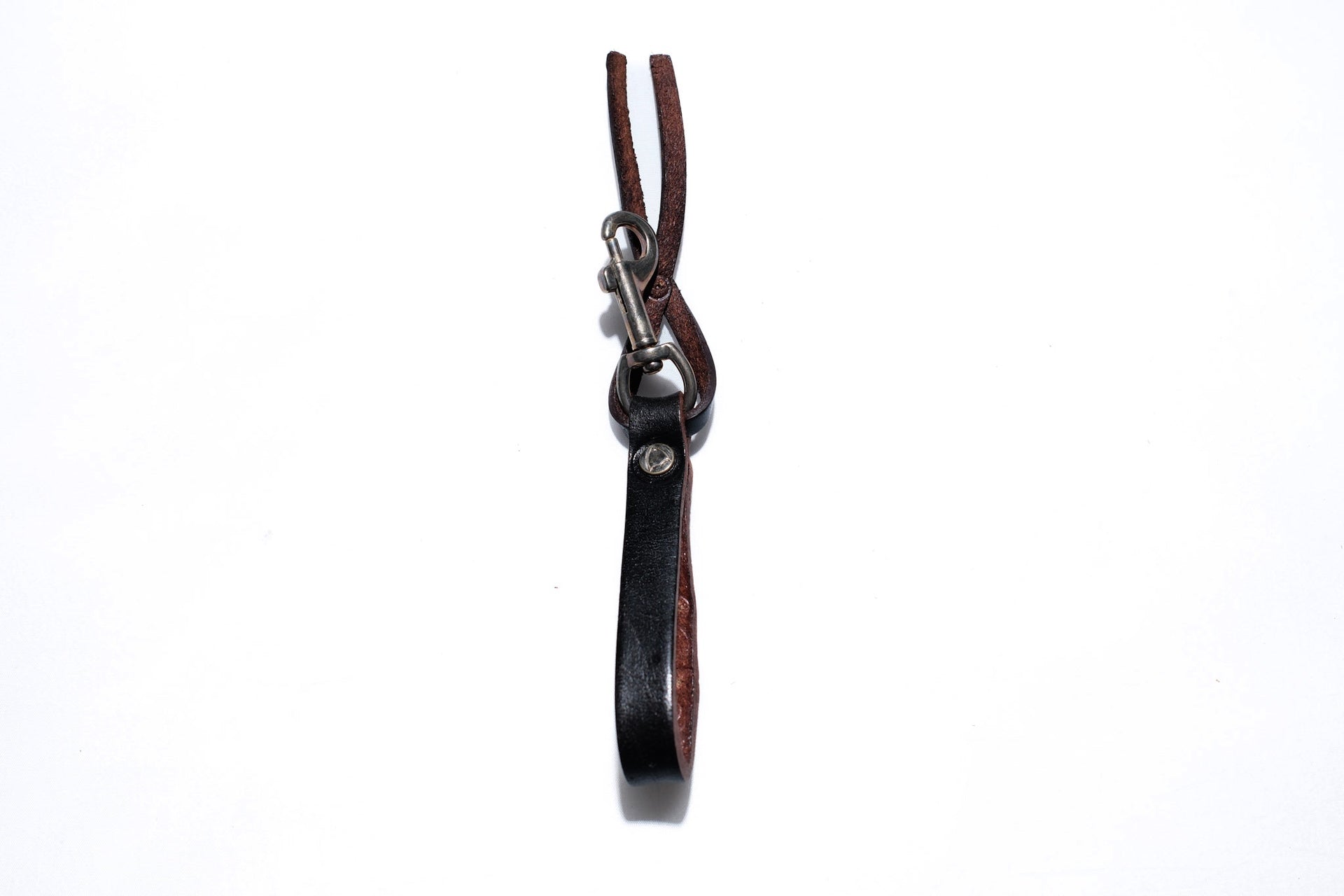 Hollywood Trading Company Snap Key Holder with Red Crystal (Black Tea-core)