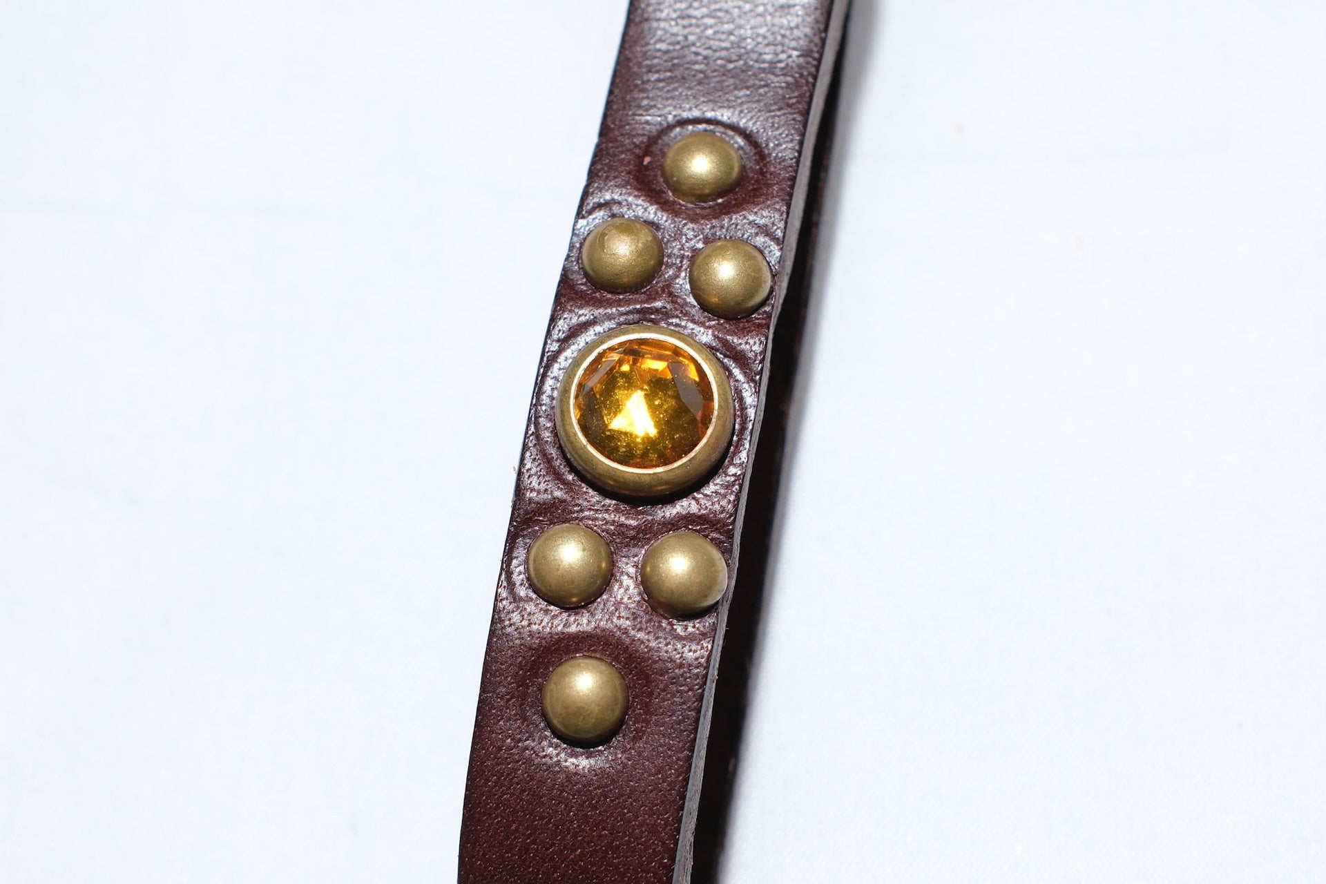 Hollywood Trading Company Snap Key Holder with Yellow Crystal (Dark Brown Tea-core)