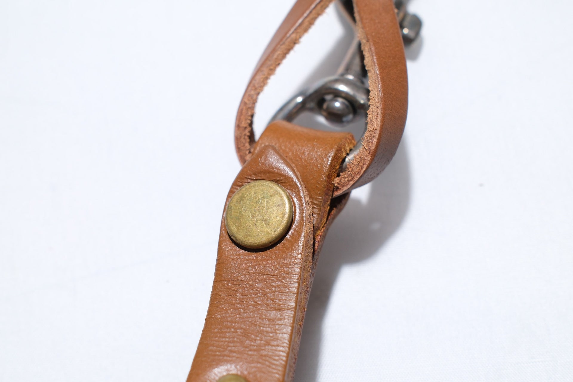 Hollywood Trading Company Snap Key Holder with Purple Crystal (Light Brown Tea-core)
