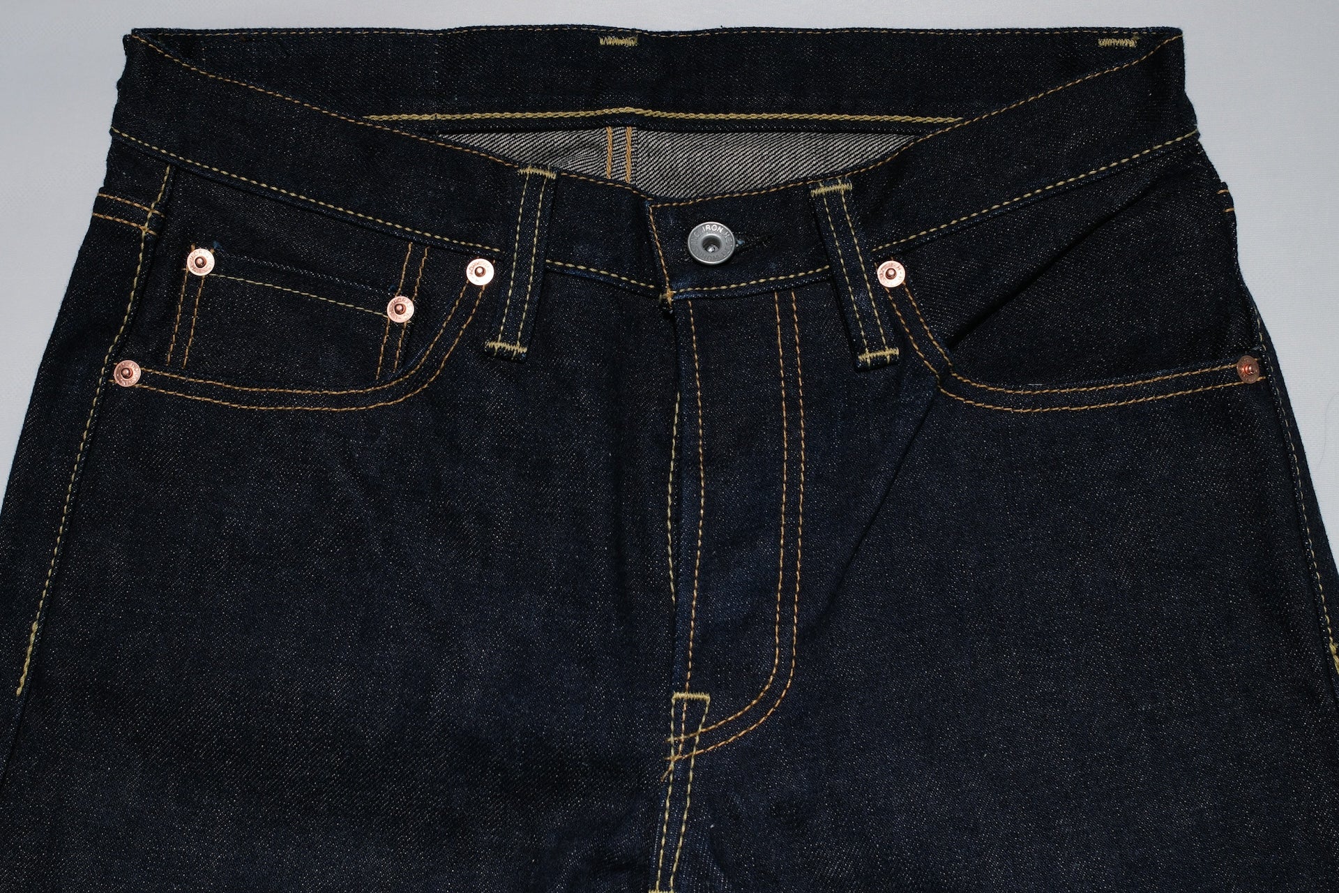 Iron Heart 777S-18 18oz Denim (Super Slim Tapered fit)