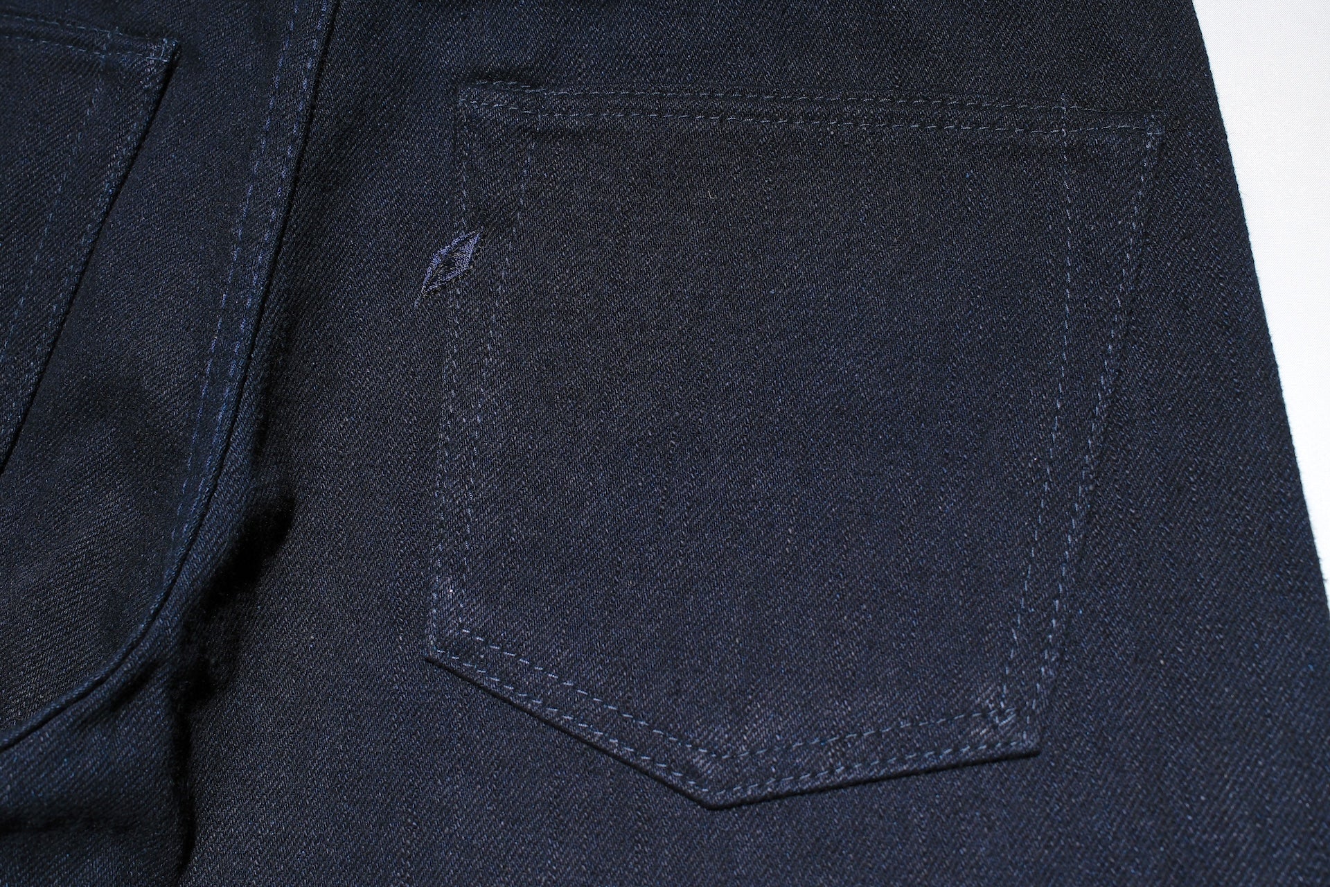 Pure Blue Japan 14oz XX-013-IDBK "Midnight Indigo" Denim (Slim Tapered fit)