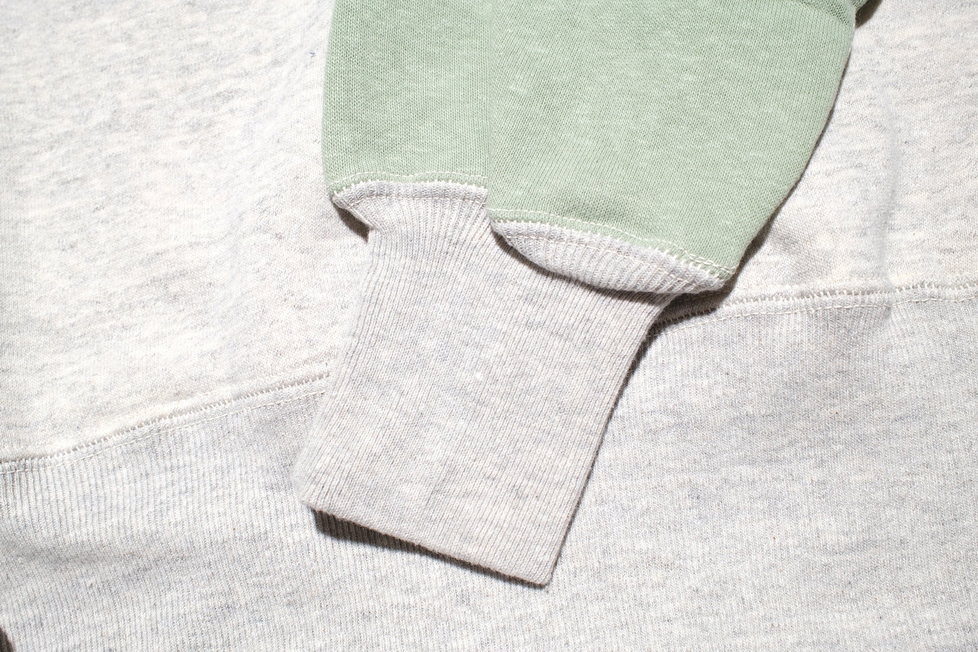 John Gluckow X Warehouse Co. 10oz Loopwheeled "Two-Toned Freedom" Sweatshirt (Oatmeal x Green)
