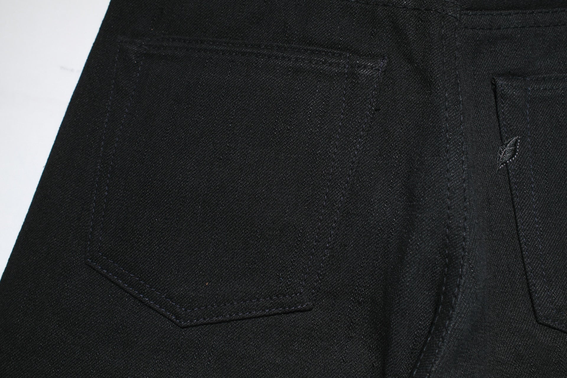 Pure Blue Japan 14oz "Black Teacore"  TCD-019-BK Denim (Relaxed Tapered fit)