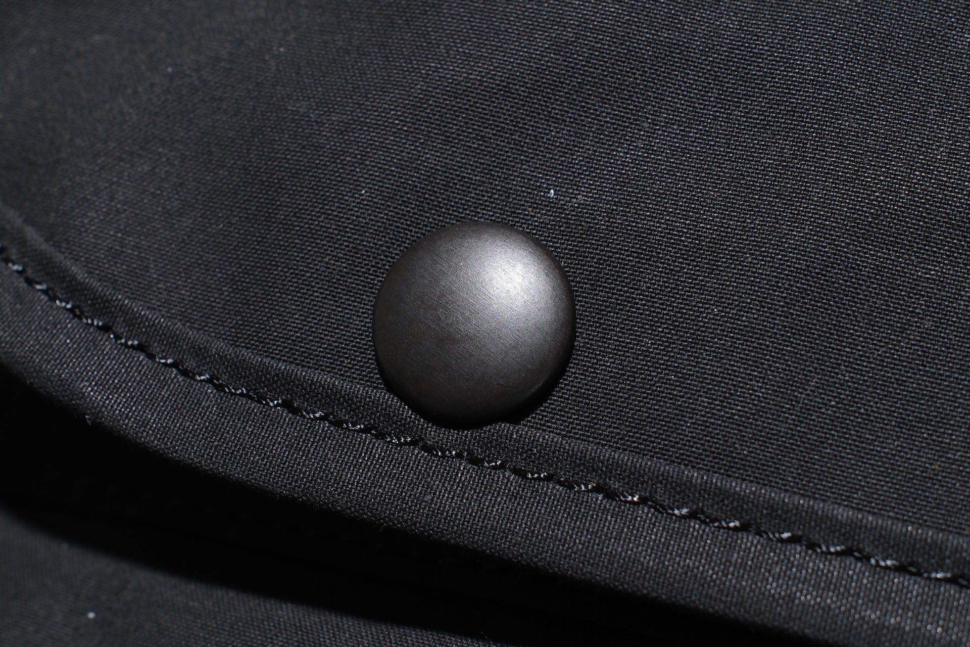 Freewheelers "Waxed Cotton" Field Bag (Black)