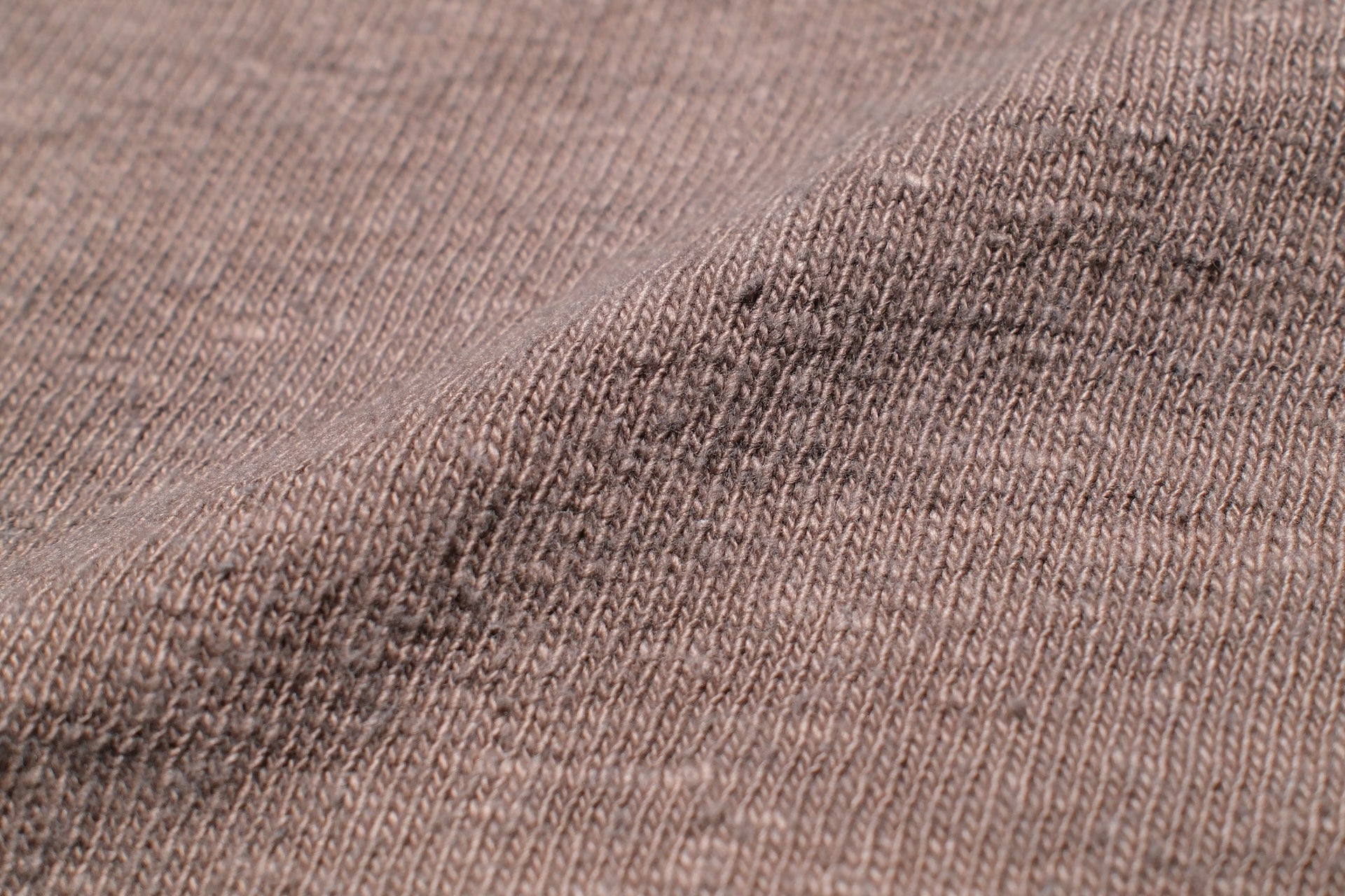 UES 9.5oz "NO.8 Slub Nep" Heavyweight Plain Tee (Coffee Bean)