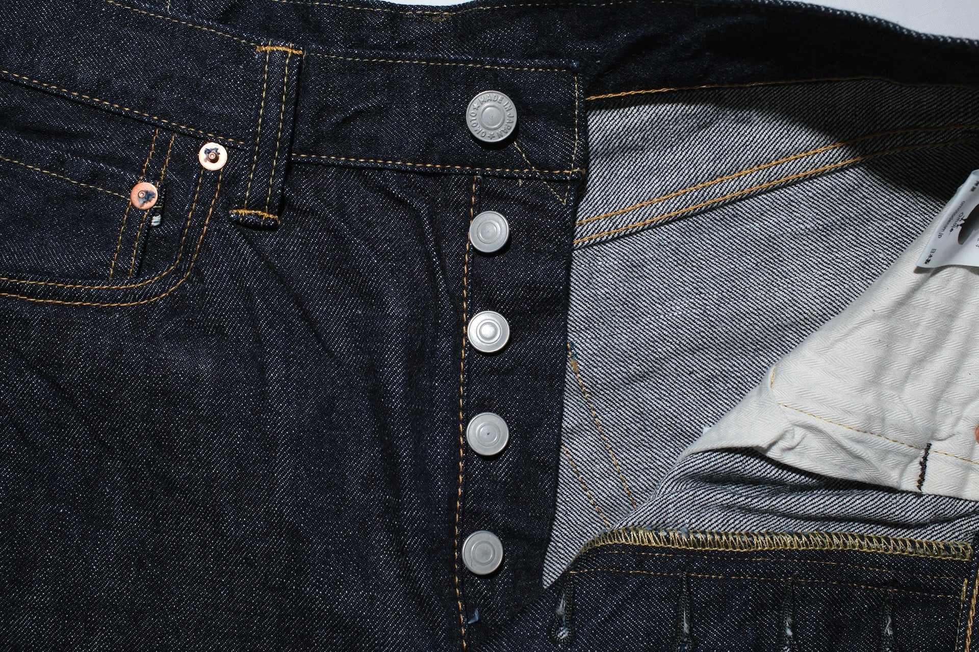 Omoto Denim 13.5oz Indigo Dyed “Ultimate-Comfort” 0815 Denim (Loose fit)