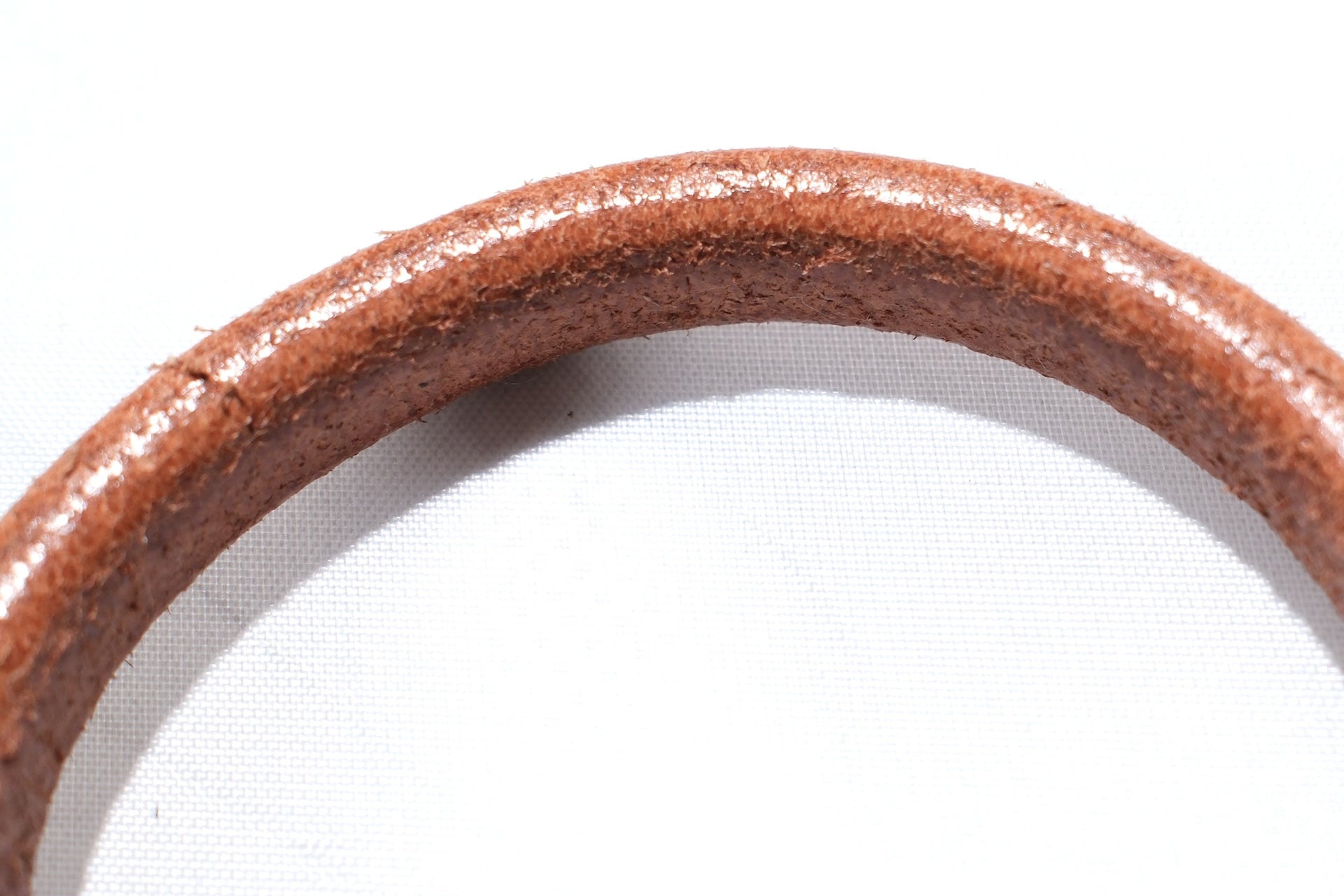 Cramp by Ginkawaten “Silver Hook " Single Cuff (Tan)