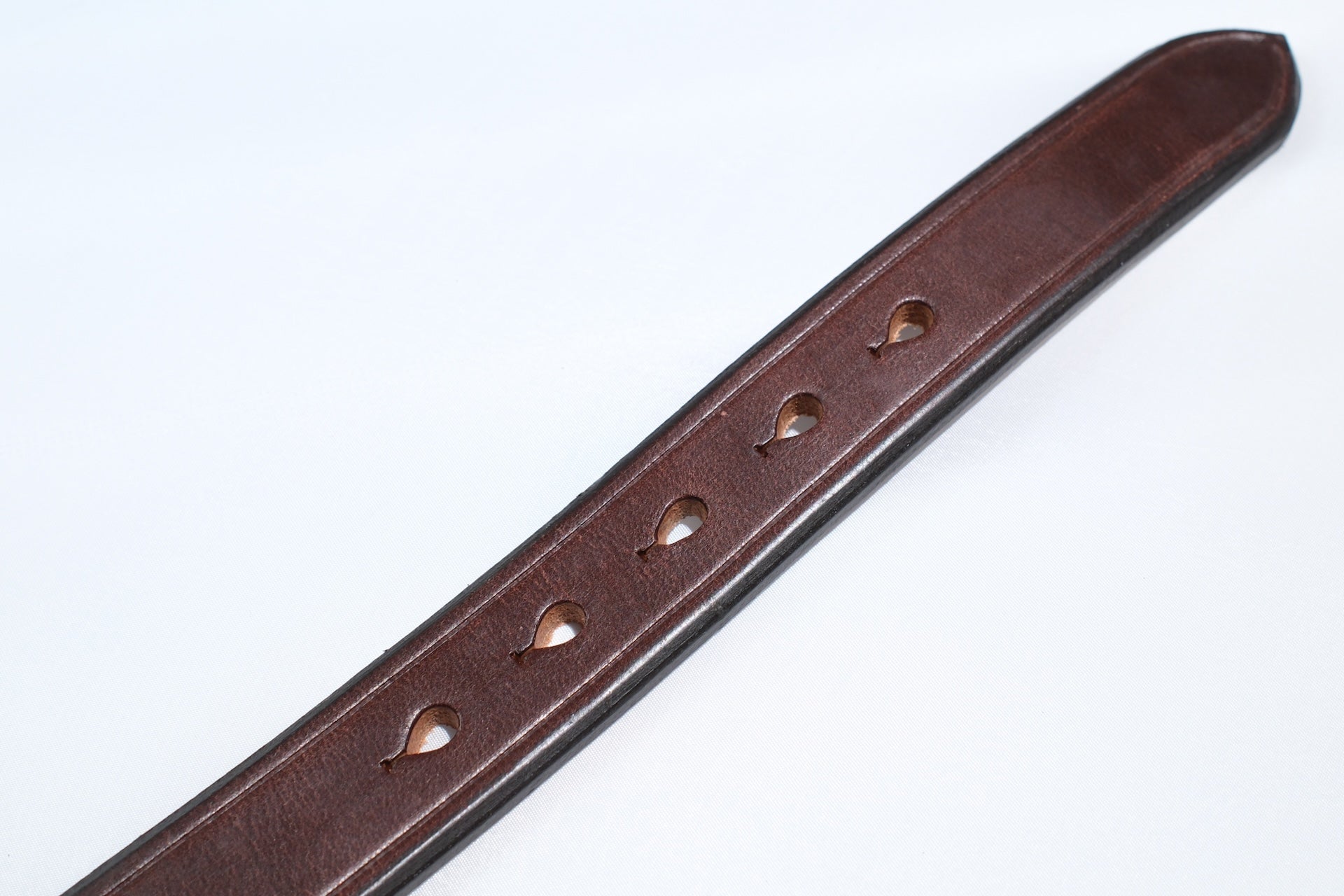 Cramp by Ginkawaten "Horseshoe-Buckle" UK Saddle Cowhide Belt (Brown Tea-core)