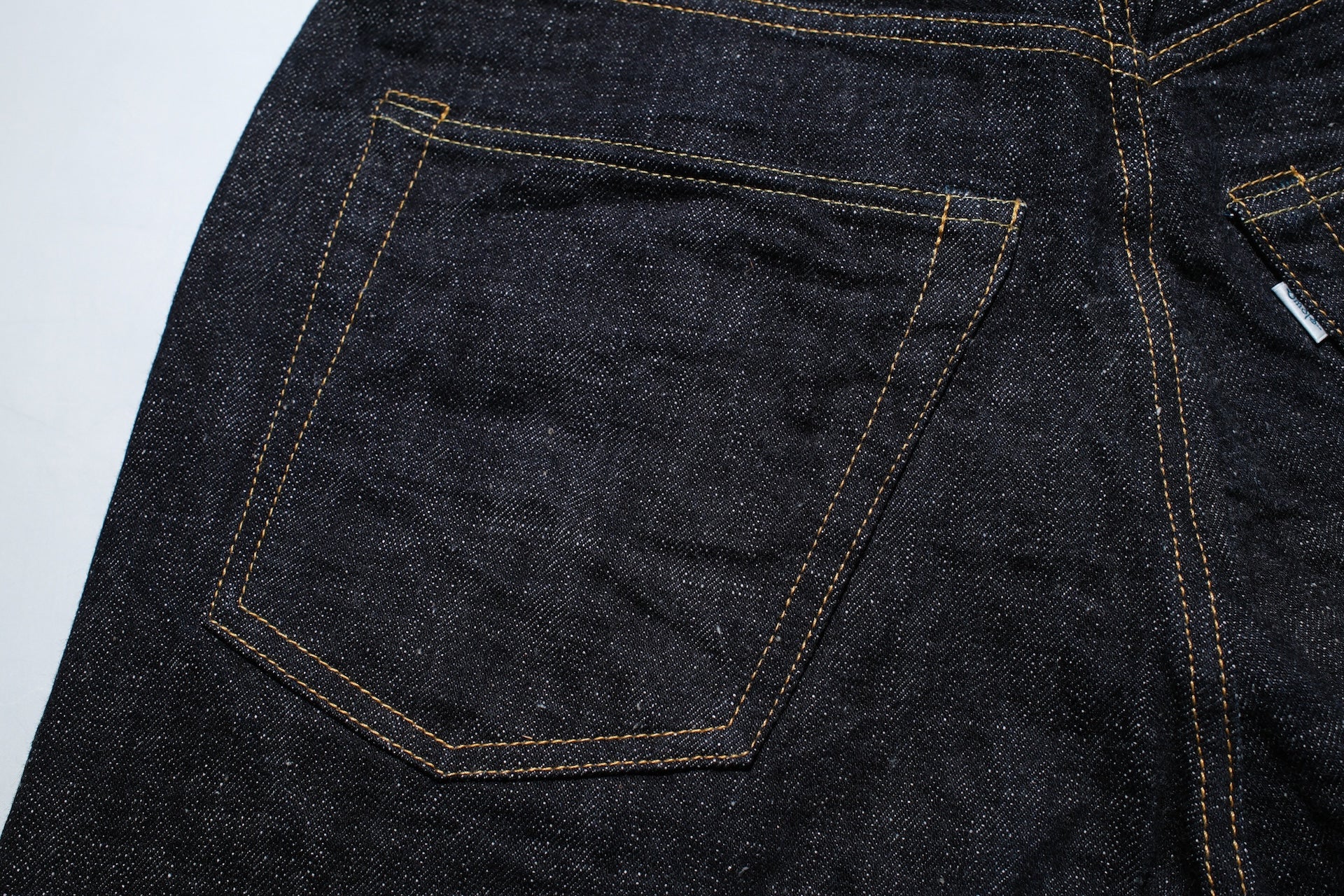 Omoto Denim 15.5oz Indigo Dyed “Neo-Slub” 0811 Denim (Loose fit)