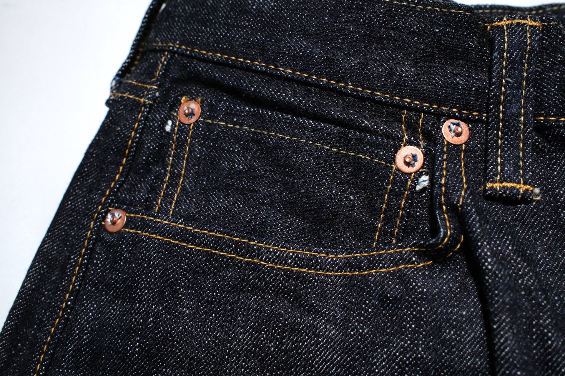 Omoto Denim 15.5oz Indigo Dyed “Neo-Slub” 0411 Denim (Relaxed Tapered fit)