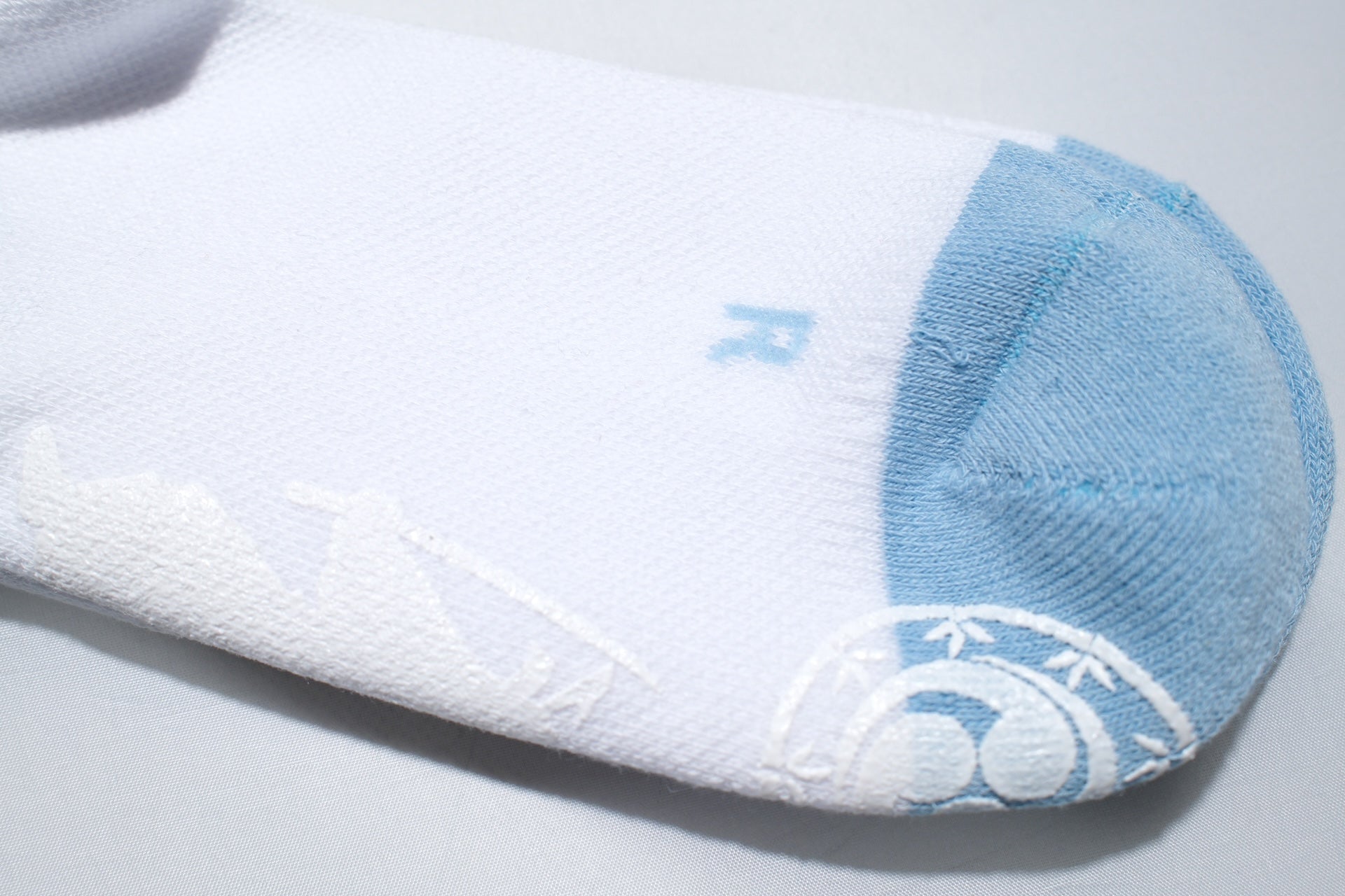 Samurai "Budo" 8-Inch Crew Socks
