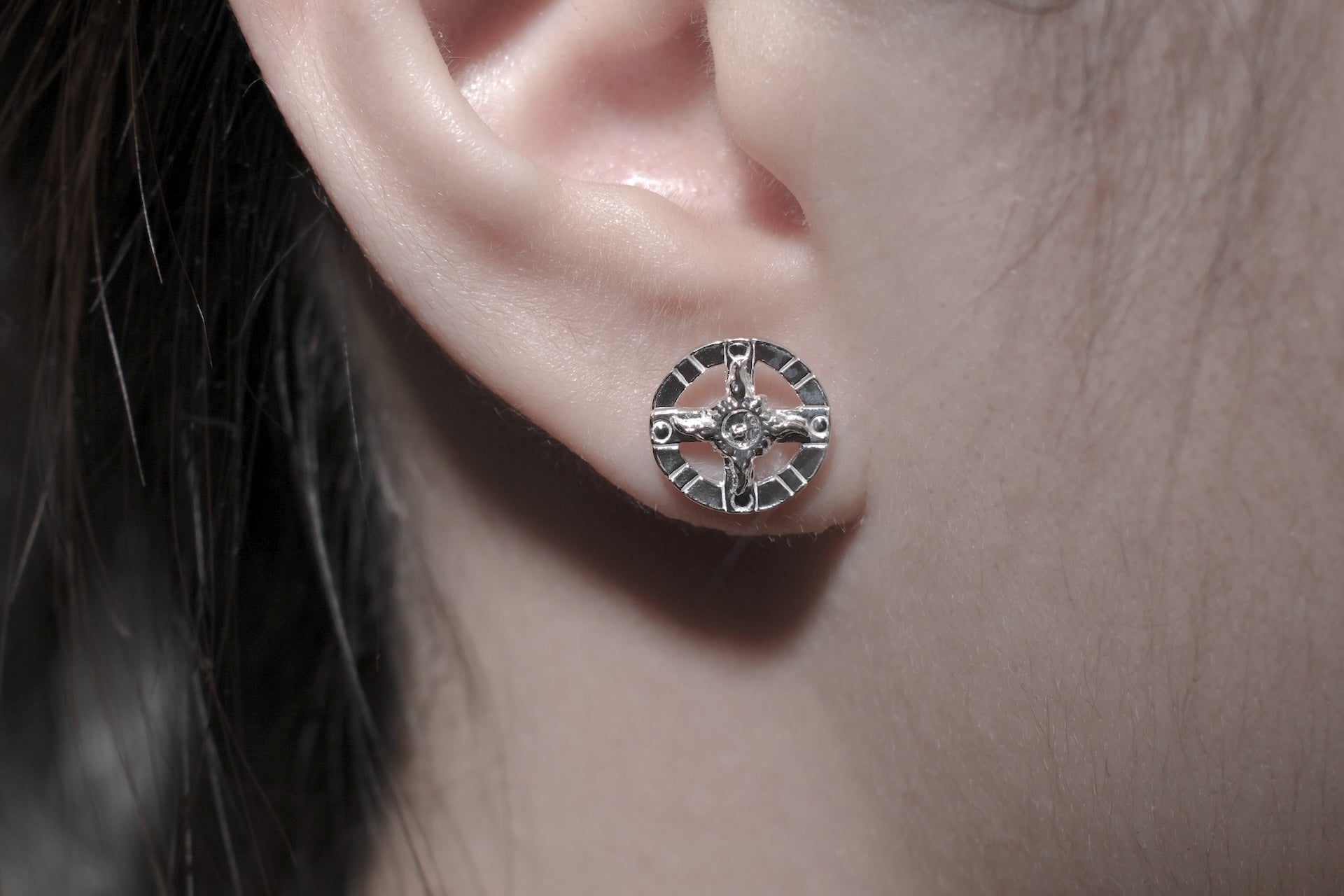 First Arrow's "Medicine Wheel" Earring (O-271)