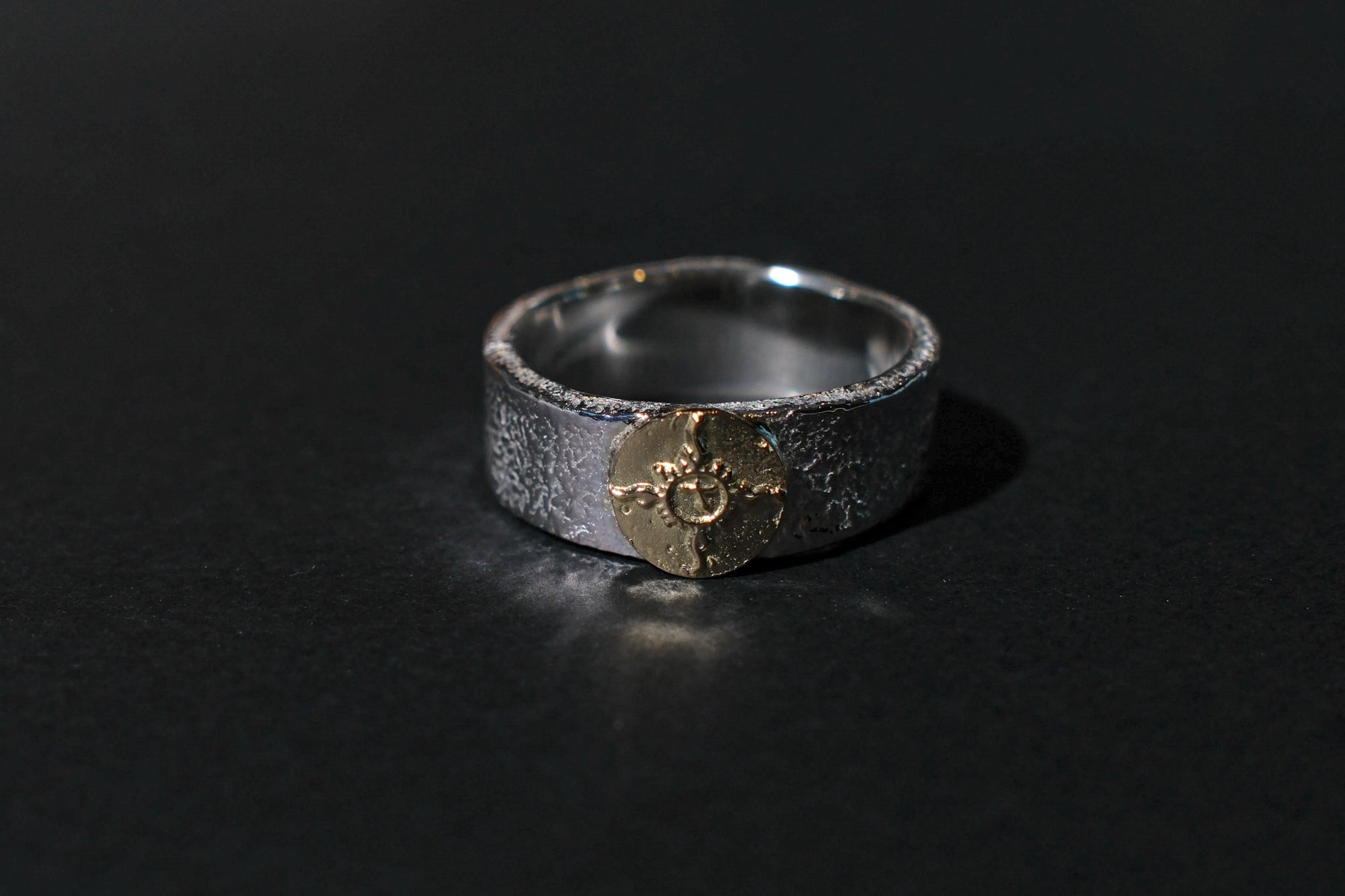 First Arrow's 8mm 'Bare Rock' Silver Ring with 18K Gold Emblem (R-036)