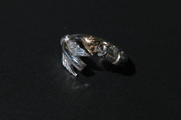 FIRST ARROW'S 
K18付　平打7.5～8mmカラ草彫りバングル S FEATHER HOOK+MEDICINE WHEEL CHAIN BRACELET - FIRST ARROW's