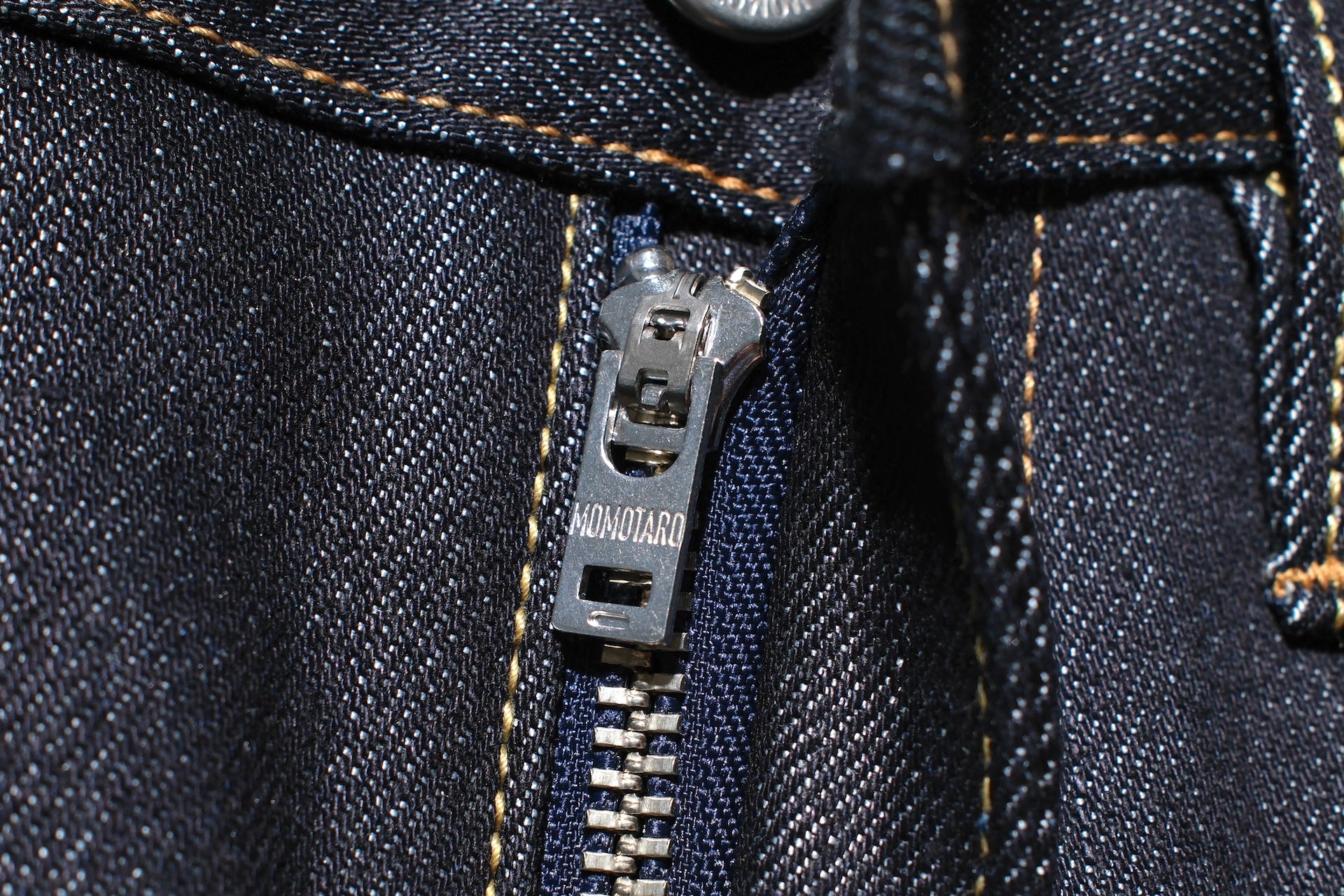 MOMOTARO JEANS 15oz "Silk/Cotton" #202 Denim (New Tapered fit)