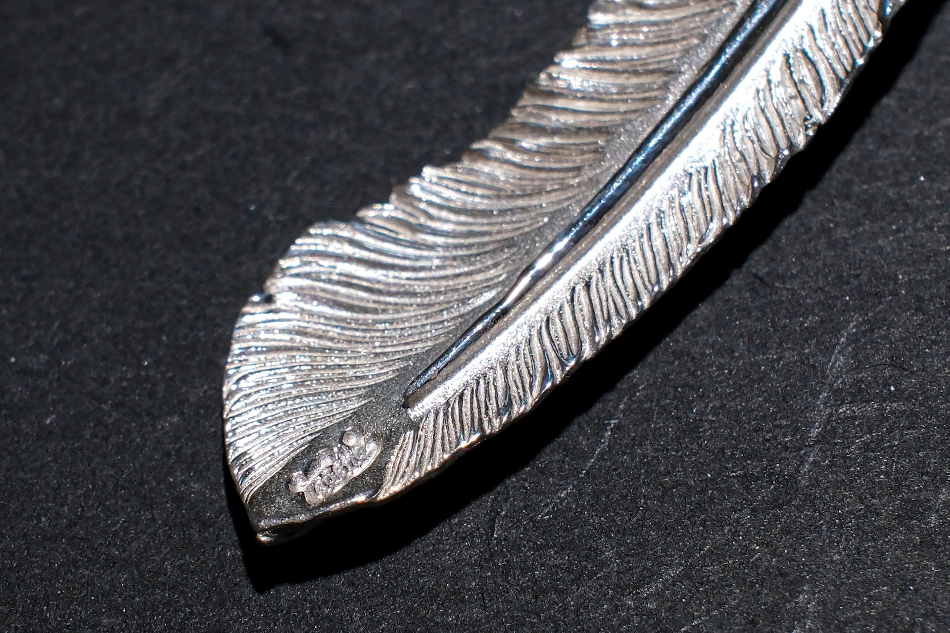 Legend "Ultimate Toppa" Medium Feather Silver Pendant (One-Off Edition)