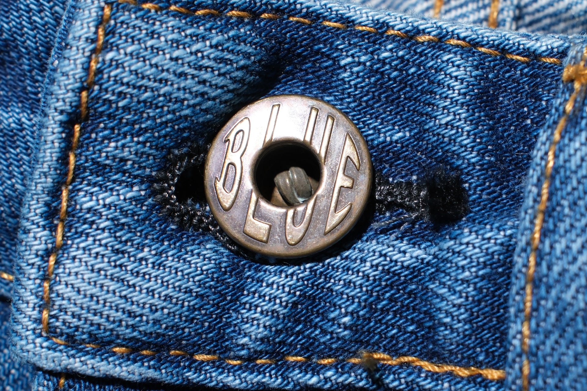 Japan Blue 14.8oz “Mid-Washed Circle” J201-M Denim (Slim Tapered fit)