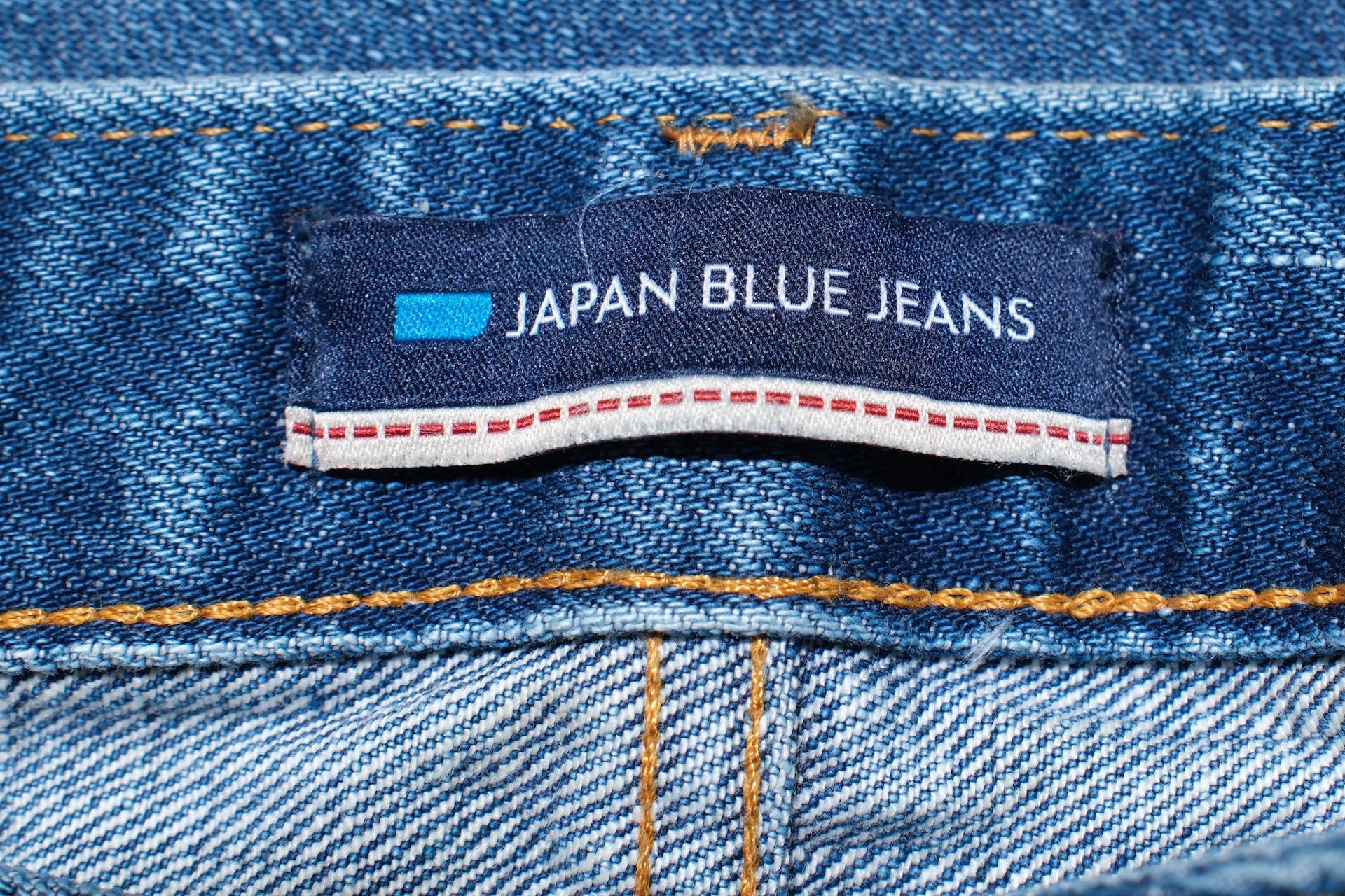Japan Blue 14.8oz “Mid-Washed Circle” J201-M Denim (Slim Tapered fit)