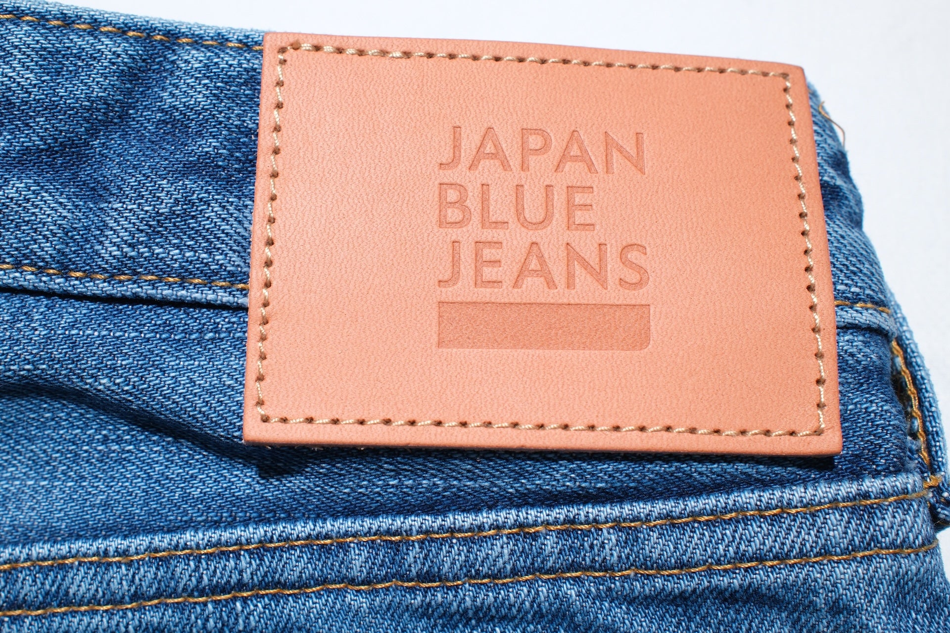 Japan Blue 14.8oz “Mid-Washed Circle” J201-M Denim (Slim Tapered fit)