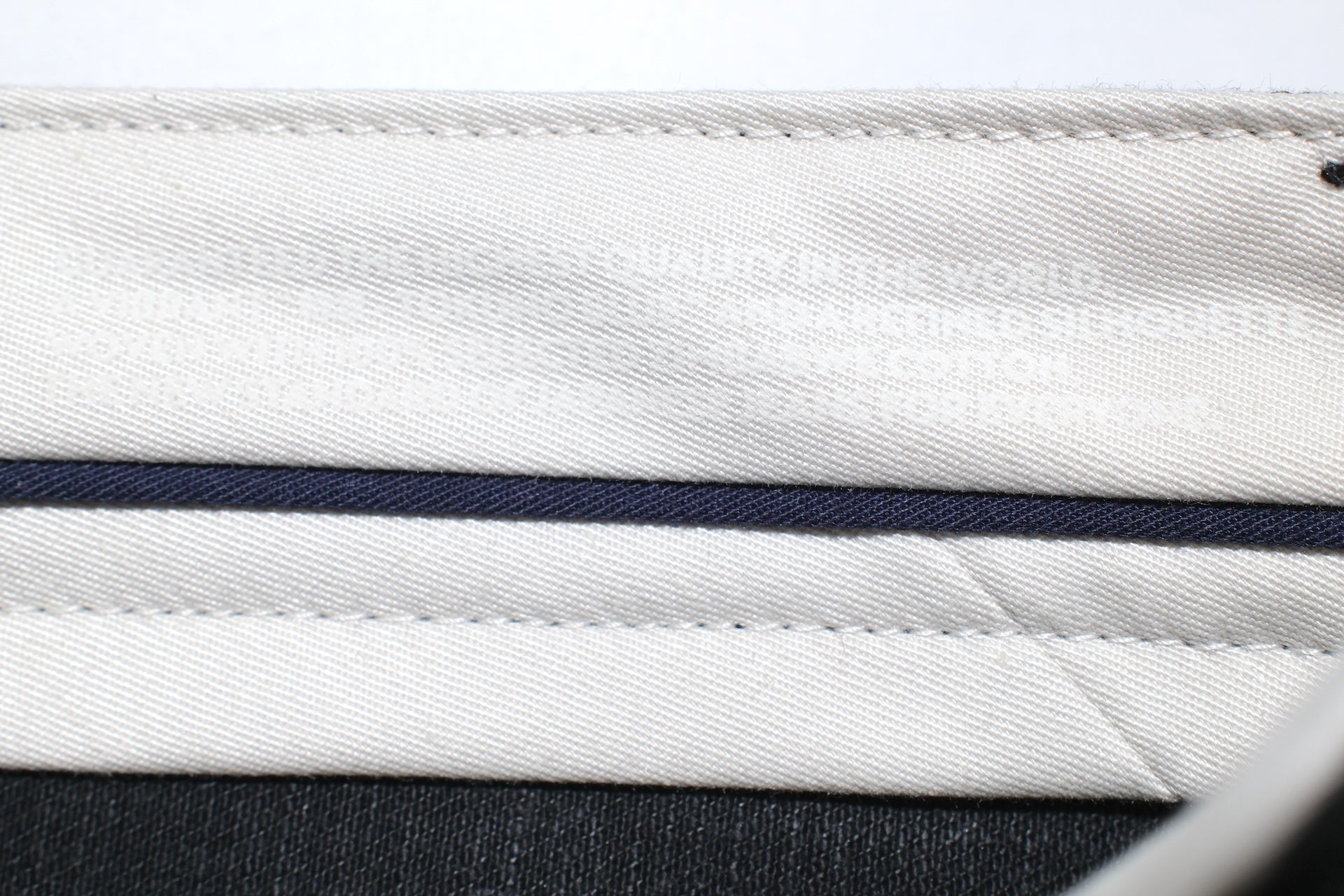 MOMOTARO JEANS 14.7oz "Tokuno Black" #Z200 Denim (New Tapered fit)