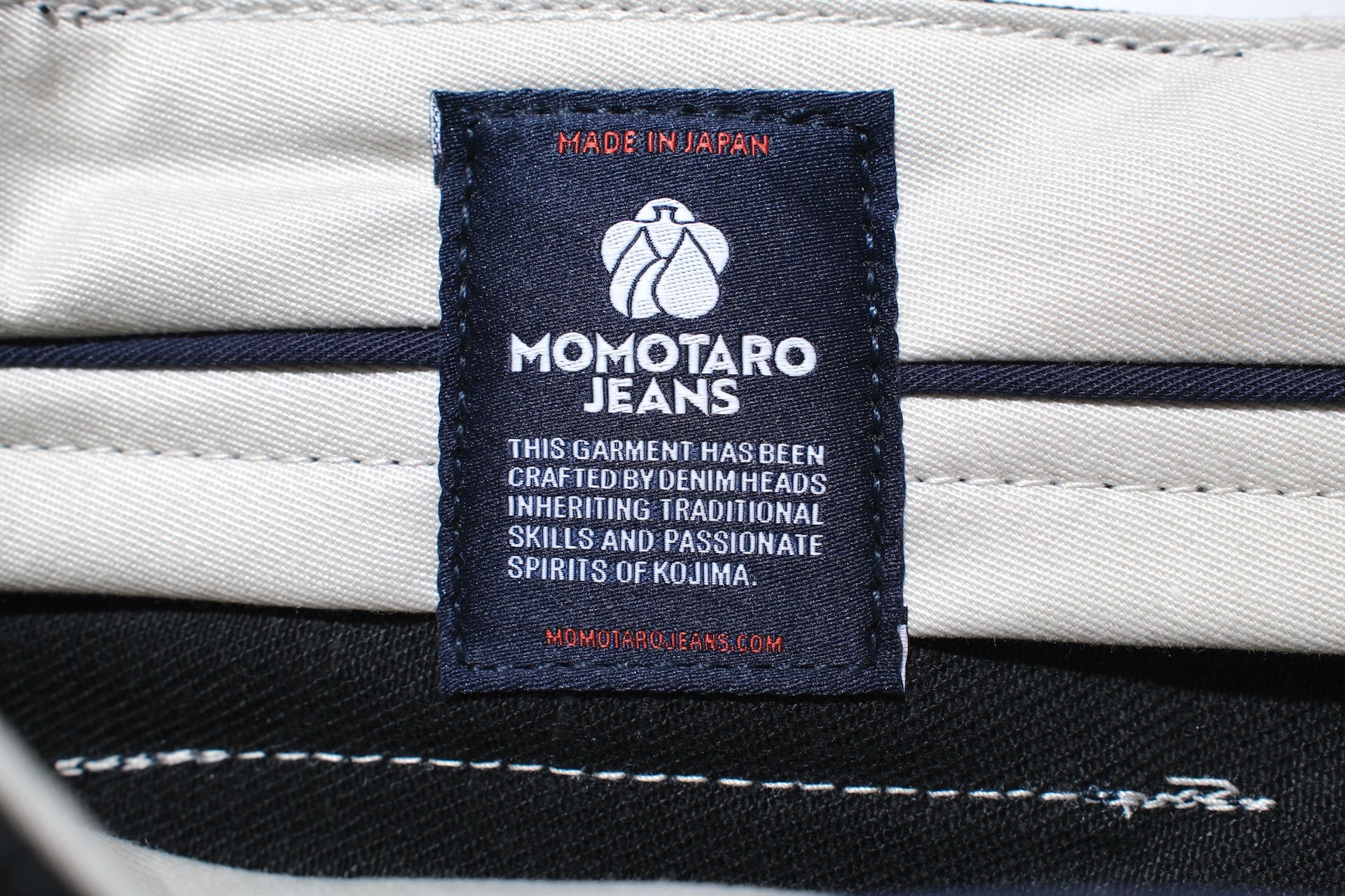 MOMOTARO JEANS 14.7oz "Tokuno Black" #Z100 Denim (Classic Straight fit)