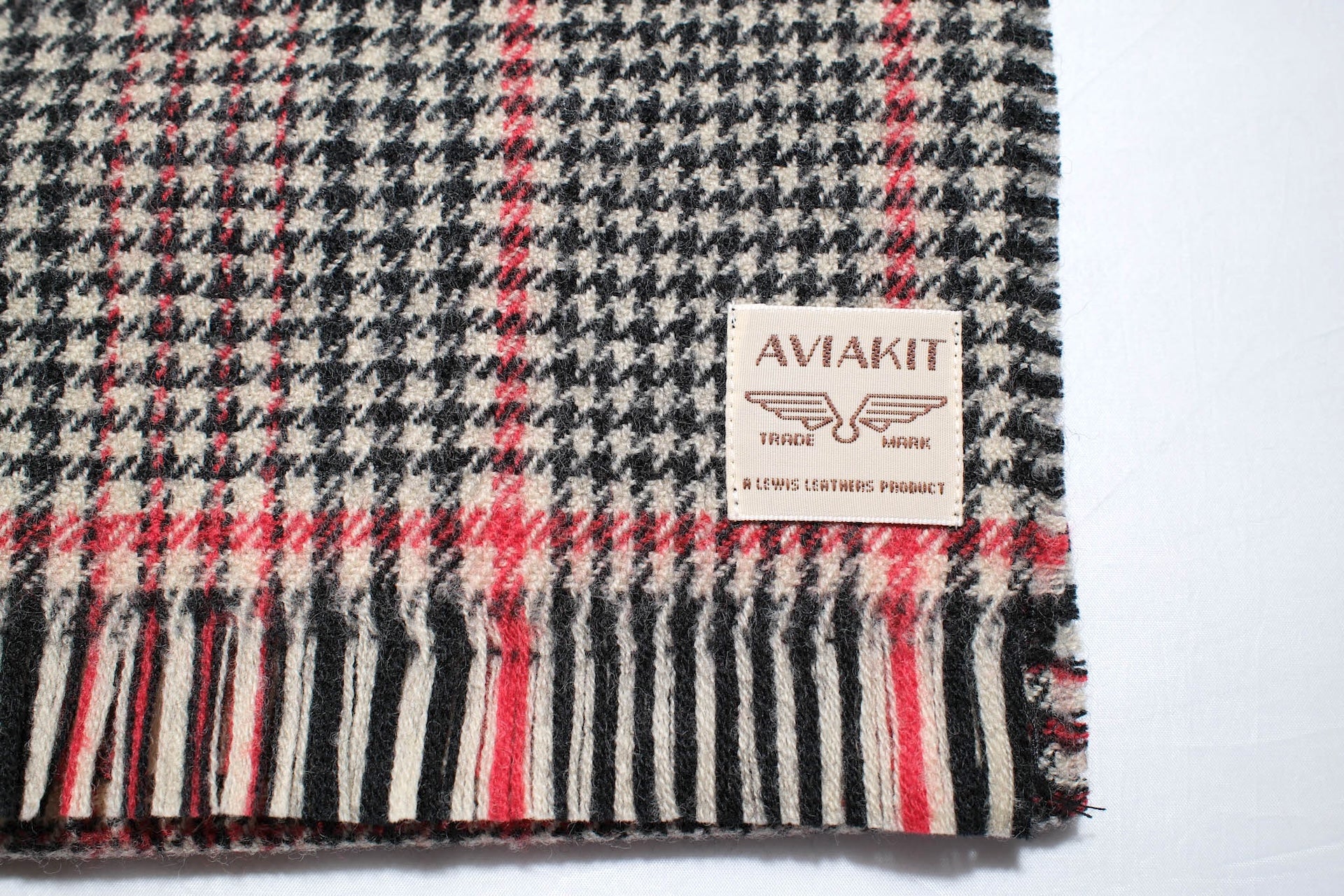 Lewis Leathers Tartan Lambs Wool Scarf (Houndtooth)