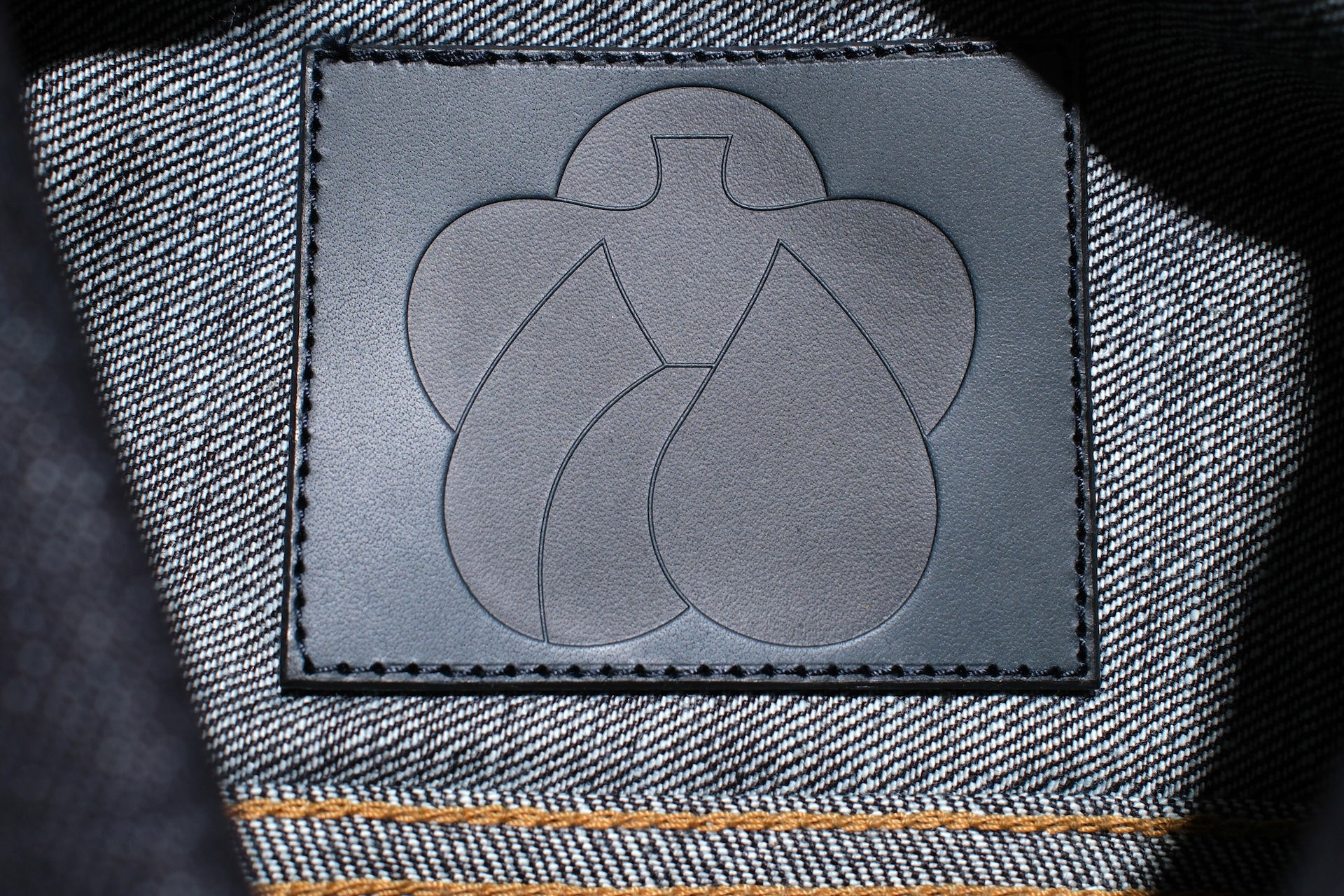 MOMOTARO JEANS 14.7oz "Tokuno Blue" Modified Type 1 Denim Jacket (Indigo)