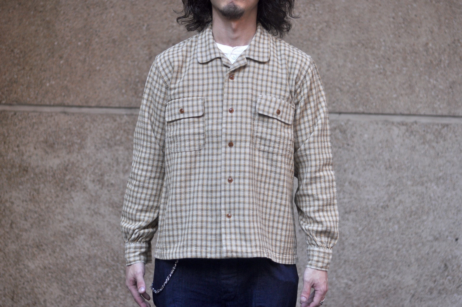 Maru Sankaku Peke by SDA Open Collar Textured Check Workshirt (Sand Beige)