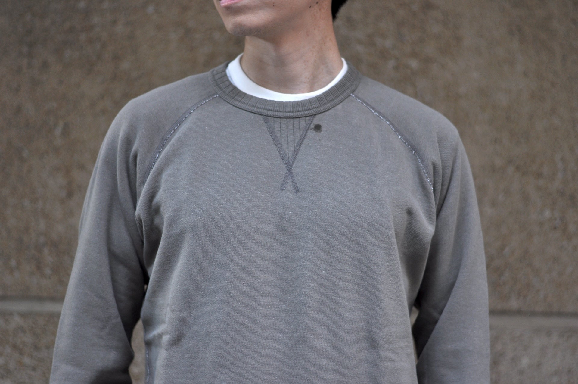 Pure Blue Japan "Slub Yarn" Raglan Sweatshirt (Sumi Ink)