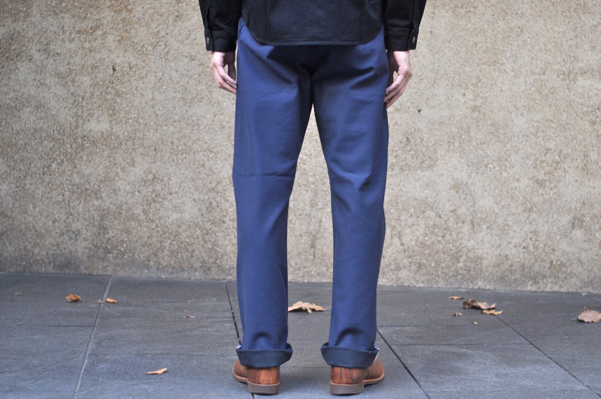 Pure Blue Japan Heavyweight Back Sateen Trousers (Navy X Black)