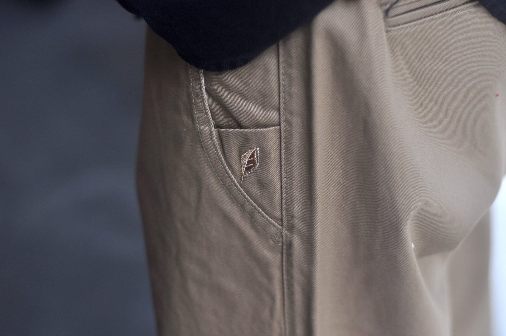 Pure Blue Japan 11oz “Dry-Touch” High-Density Chino Trousers (Dark Camel)